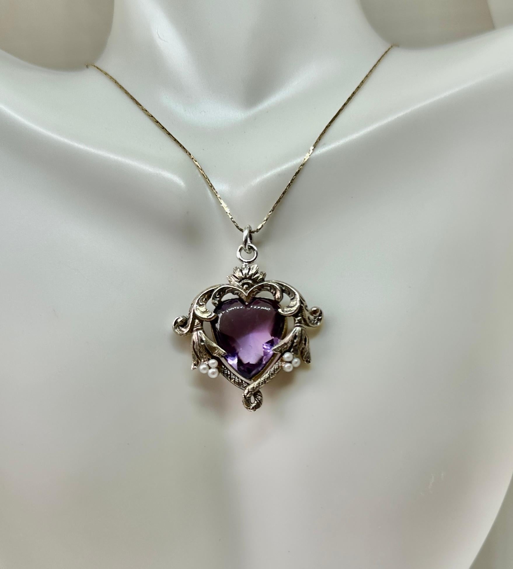 Belle Époque Rose De France Amethyst Heart Pendant Necklace Art Nouveau Sterling Silver Pearl For Sale