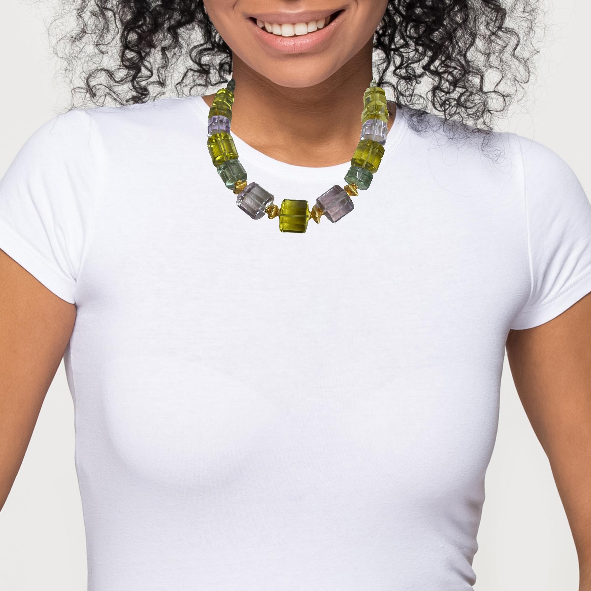 Rose de France, Prasiolite, and Lemon Quartz Necklace with 18k Gold Accents in vendita 2