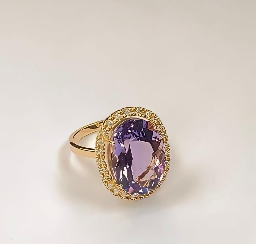 Rose D'France Amethyst & Diamond Ring - 18k Solid Gold In New Condition For Sale In Markham, CA