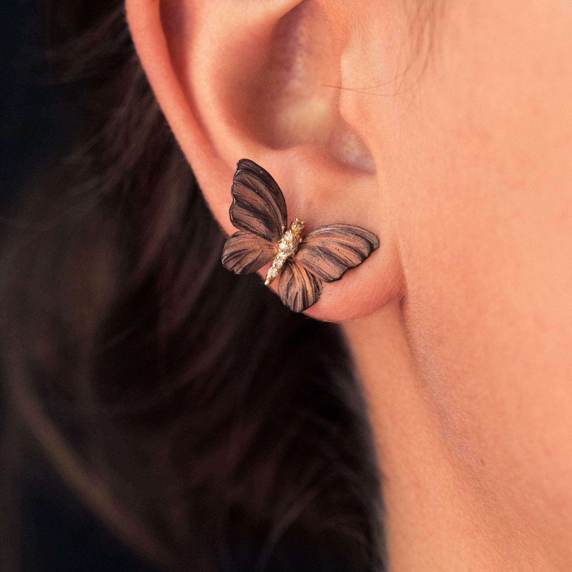 Rose Enamel Diamond Gold Butterfly Earrings In New Condition For Sale In Poitiers, FR