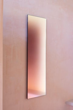 Specchio con sfumatura "Rose Foggy"