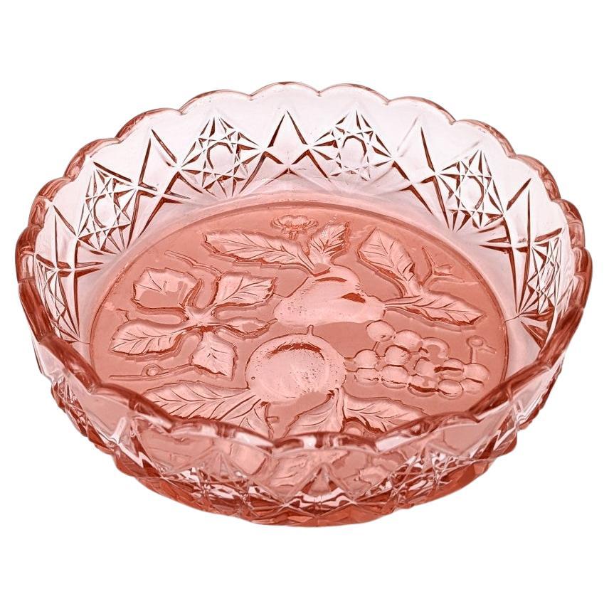 Rose glass bowl, Poland 1970s. For Sale