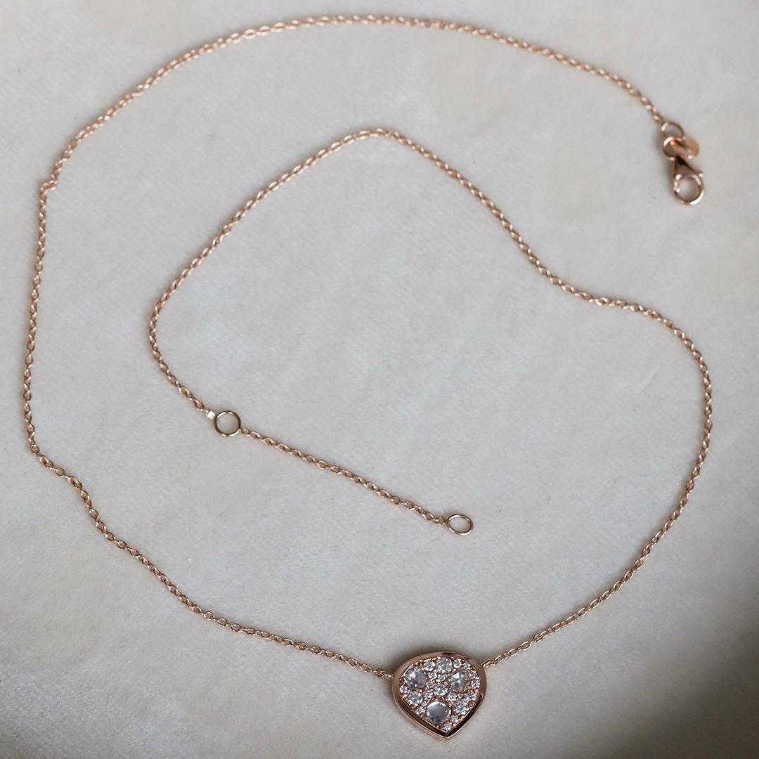 Rose Gold 0.51 ct. White Brilliant- and Rose-Cut Diamond Pave Pendant Necklace For Sale 1
