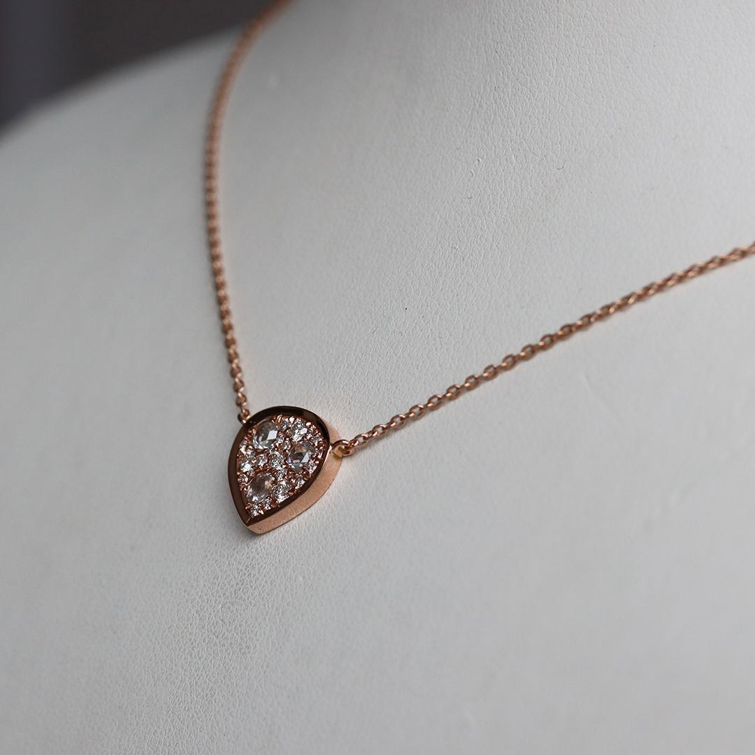 Rose Gold 0.51 ct. White Brilliant- and Rose-Cut Diamond Pave Pendant Necklace For Sale 1