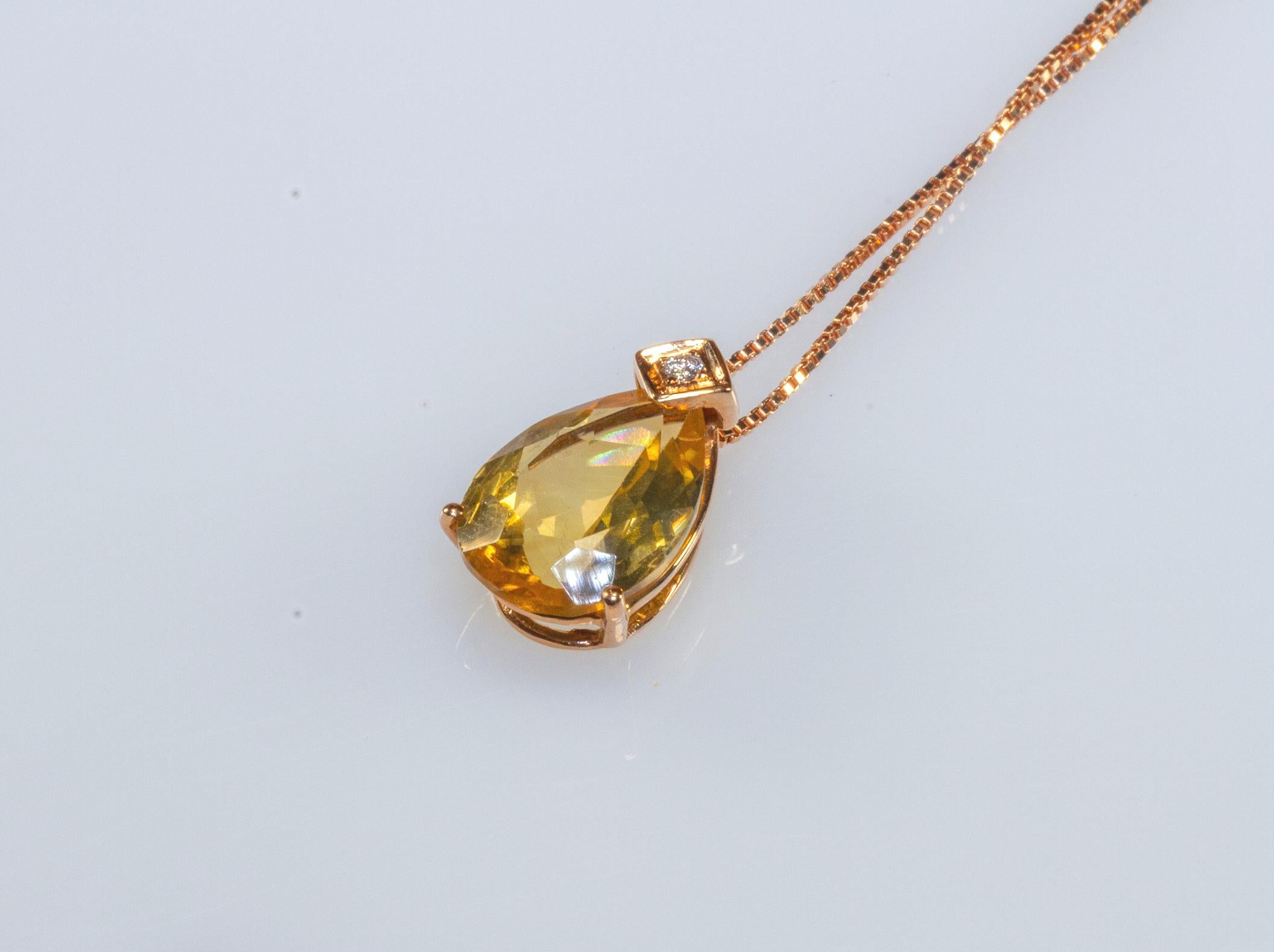 Modern Rose Gold 18k , 3.30 Carat Lemon Quartz and Diamond Necklace