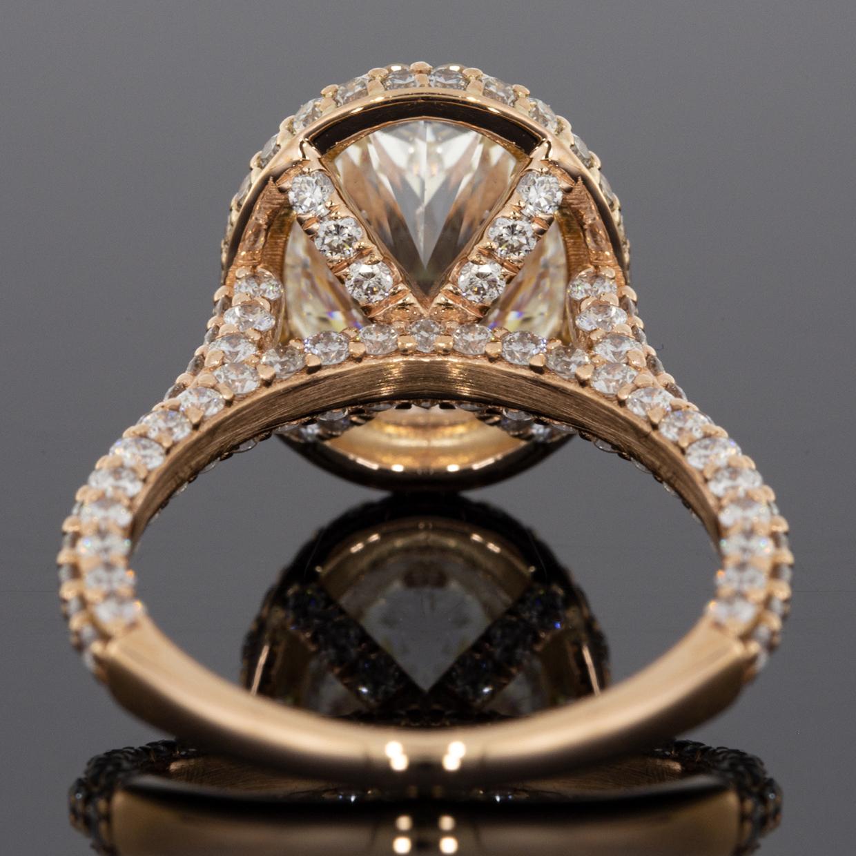 2 carat oval halo diamond ring