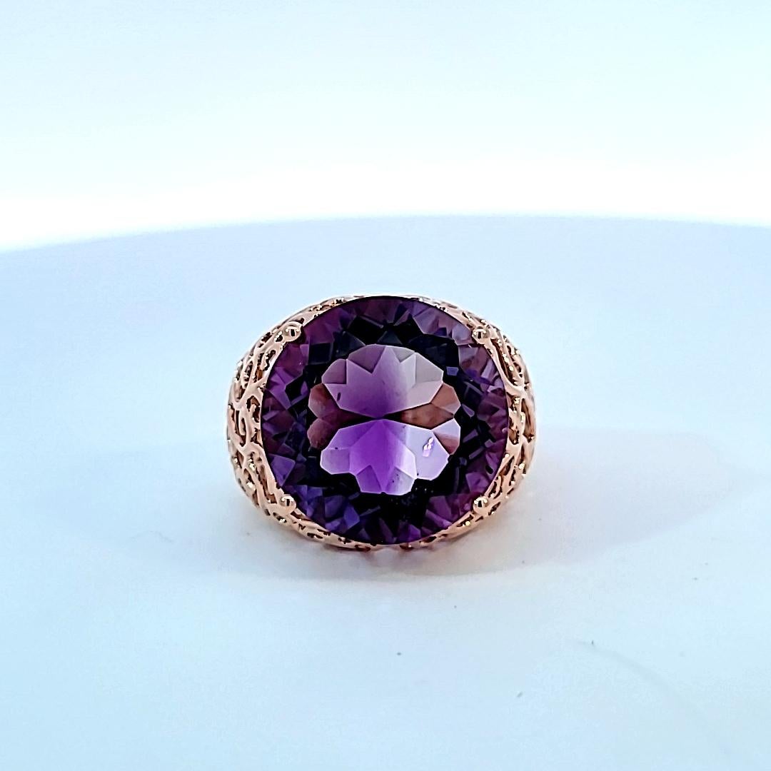 Round Cut Rose Gold Amethyst Ring For Sale