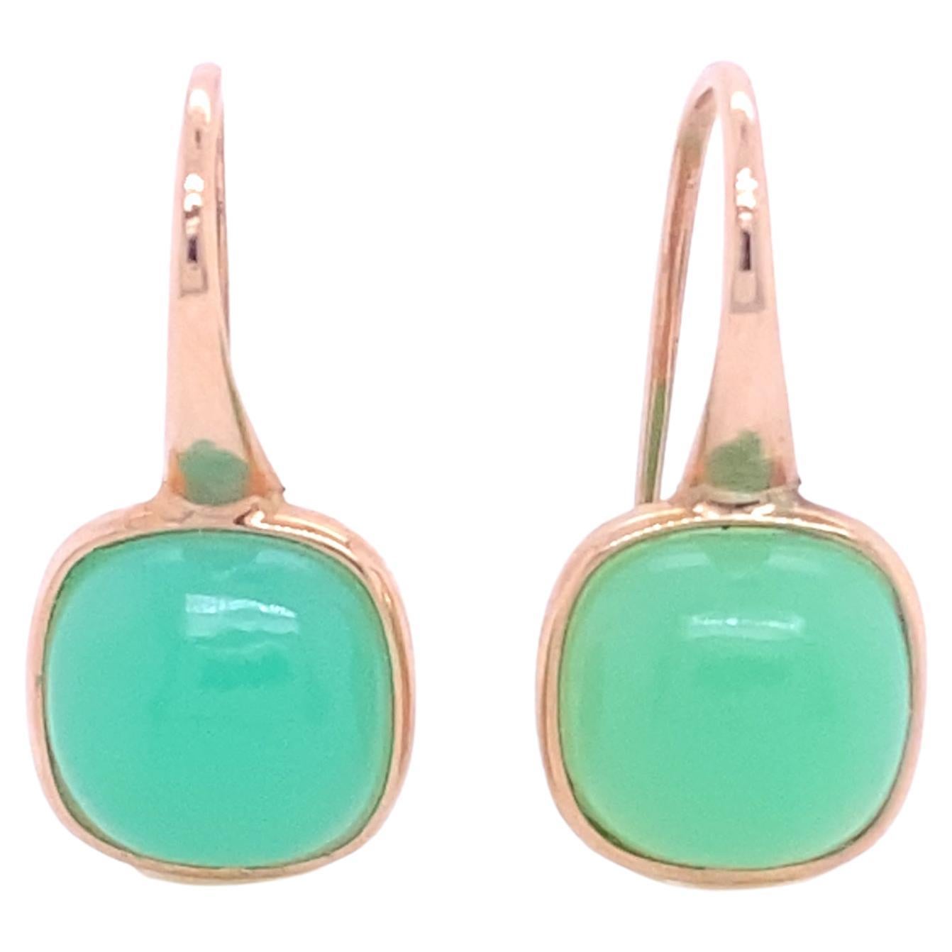 Rose Gold and Crisoprasio Earrings
French Collection by Mesure et Art du Temps. 

Cute 18 Carat yellow gold earrings accompanied by a crisoprasio.
The earring measures 3.3 cm in length, and 1.5 cm in width.
The weight of the gold is 2.30 Carat and