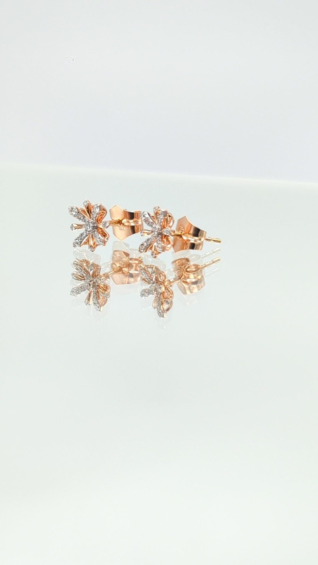 Rose Gold and Diamond Edelweiss Sunshine Buckle  Earrings In New Condition For Sale In Bilbao, ES