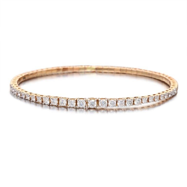  A 11.14 Gr Rose Gold and Diamond Flex Bangle Bracelet In New Condition For Sale In New York, US