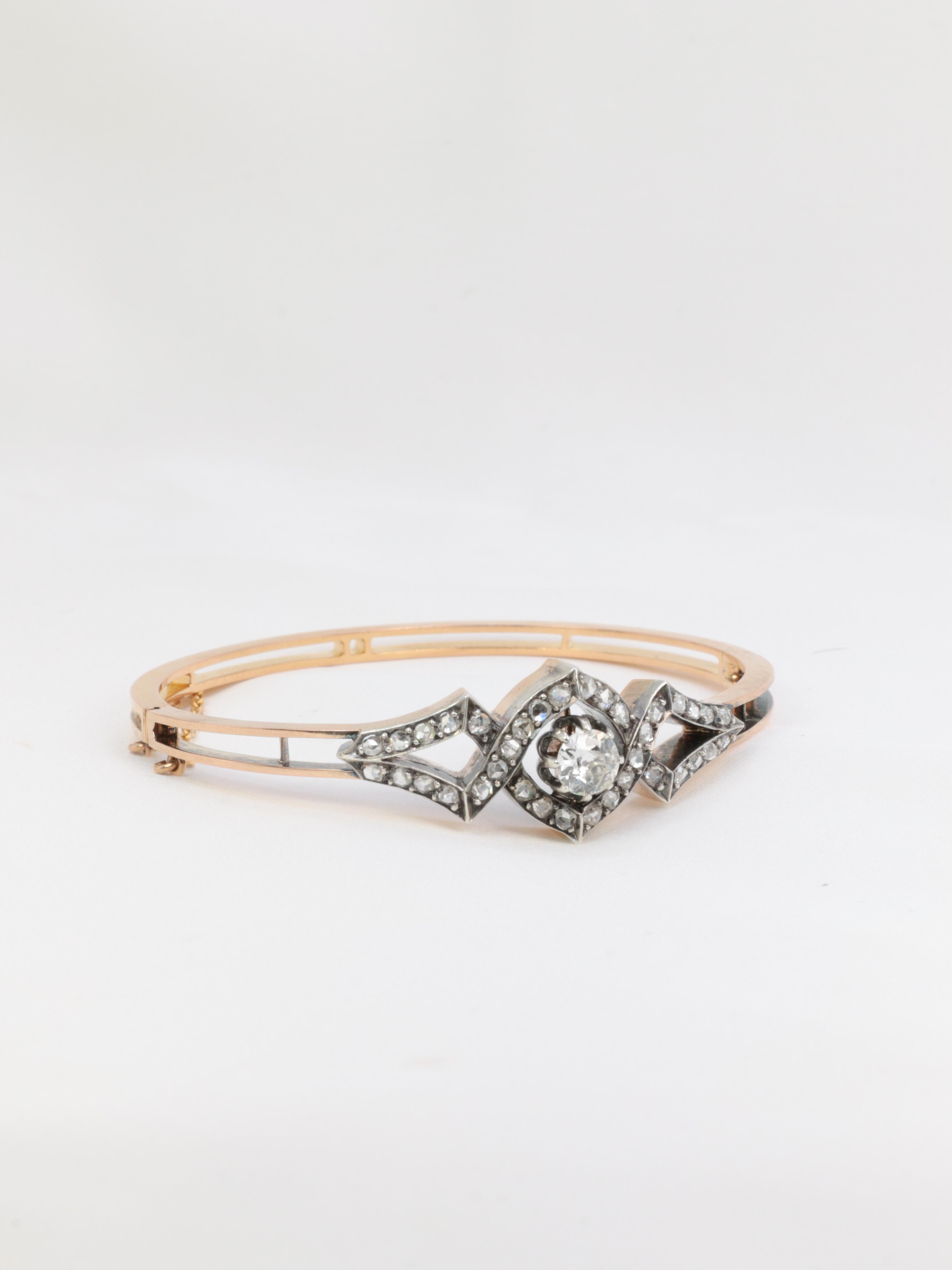 Rose Gold Antique Bangle Bracelet Set with Old Mine Cut Diamonds, Late 19th C. For Sale 3