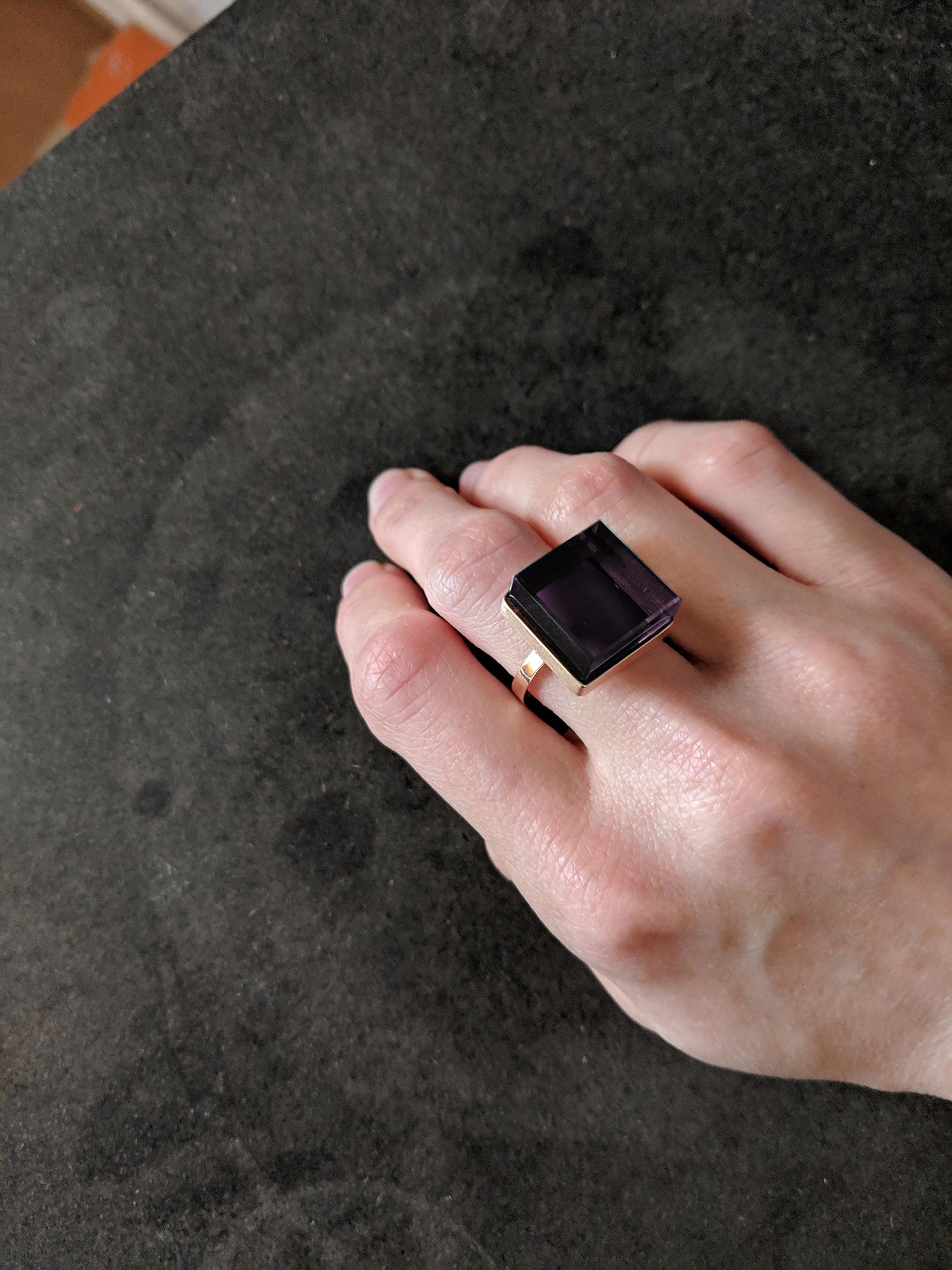 Rose Gold Contemporary Ring with Dark Amethyst For Sale 5