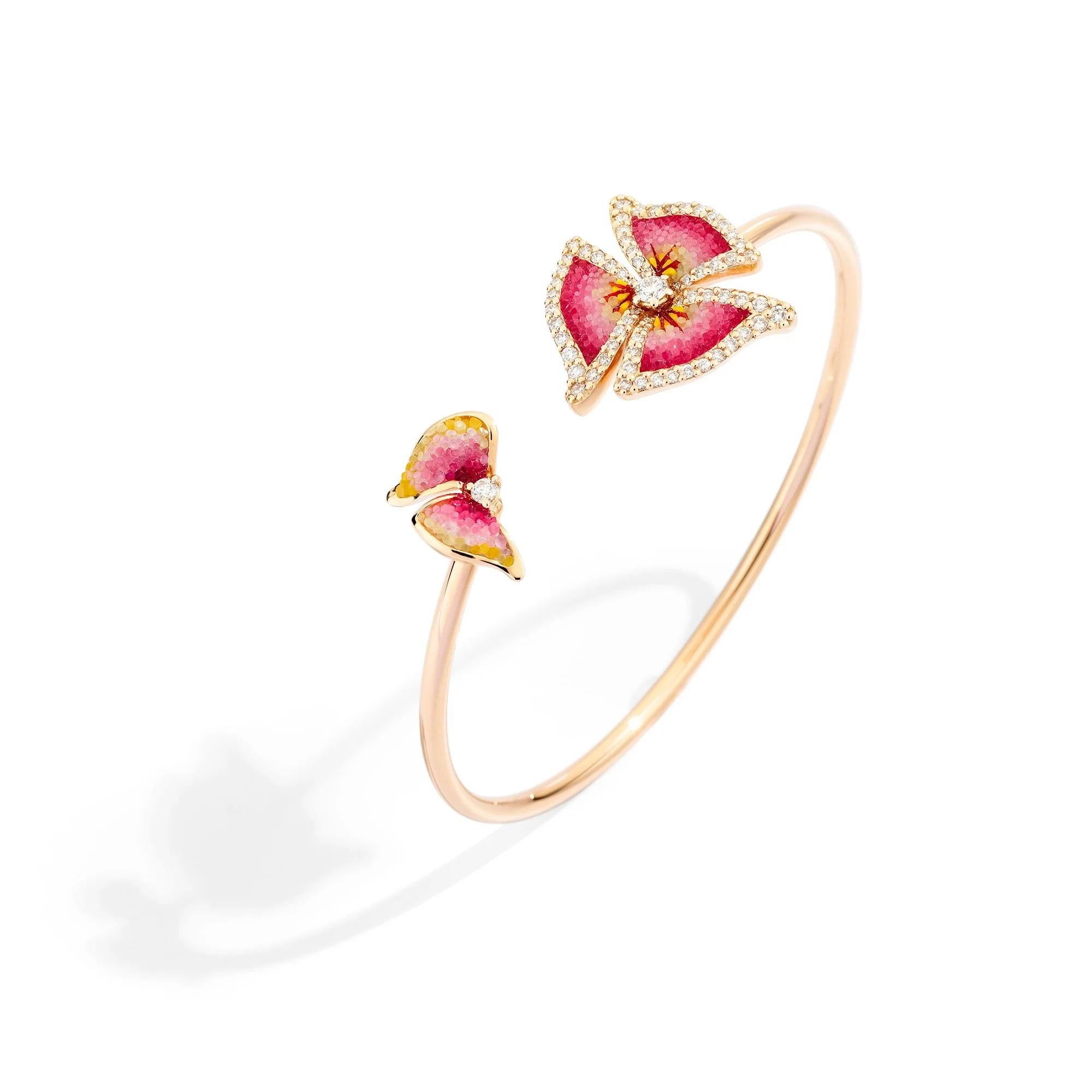Moderno Bangle in oro rosa con micromosaico decorato a mano e diamanti bianchi in vendita