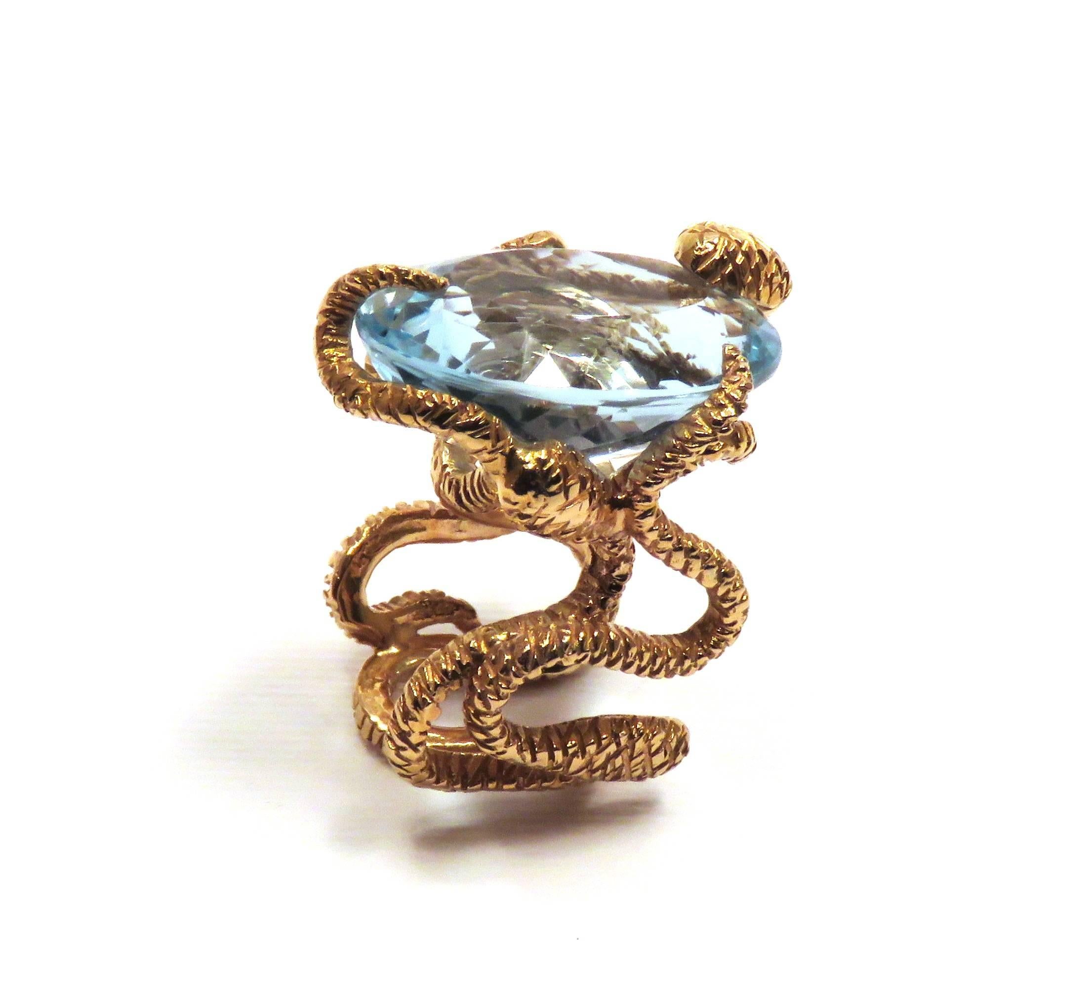 Rose Gold Blue Topaz Cocktail Statement Ring Handcrafted in Italy Botta Gioielli In New Condition In Milano, IT