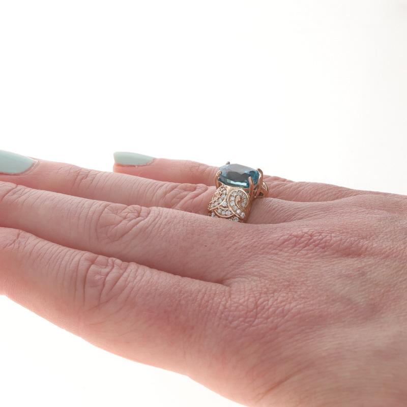 Donna Anello in oro rosa con diamante zircone blu - 18k Oval 5.70ctw Flourishing Scroll in vendita