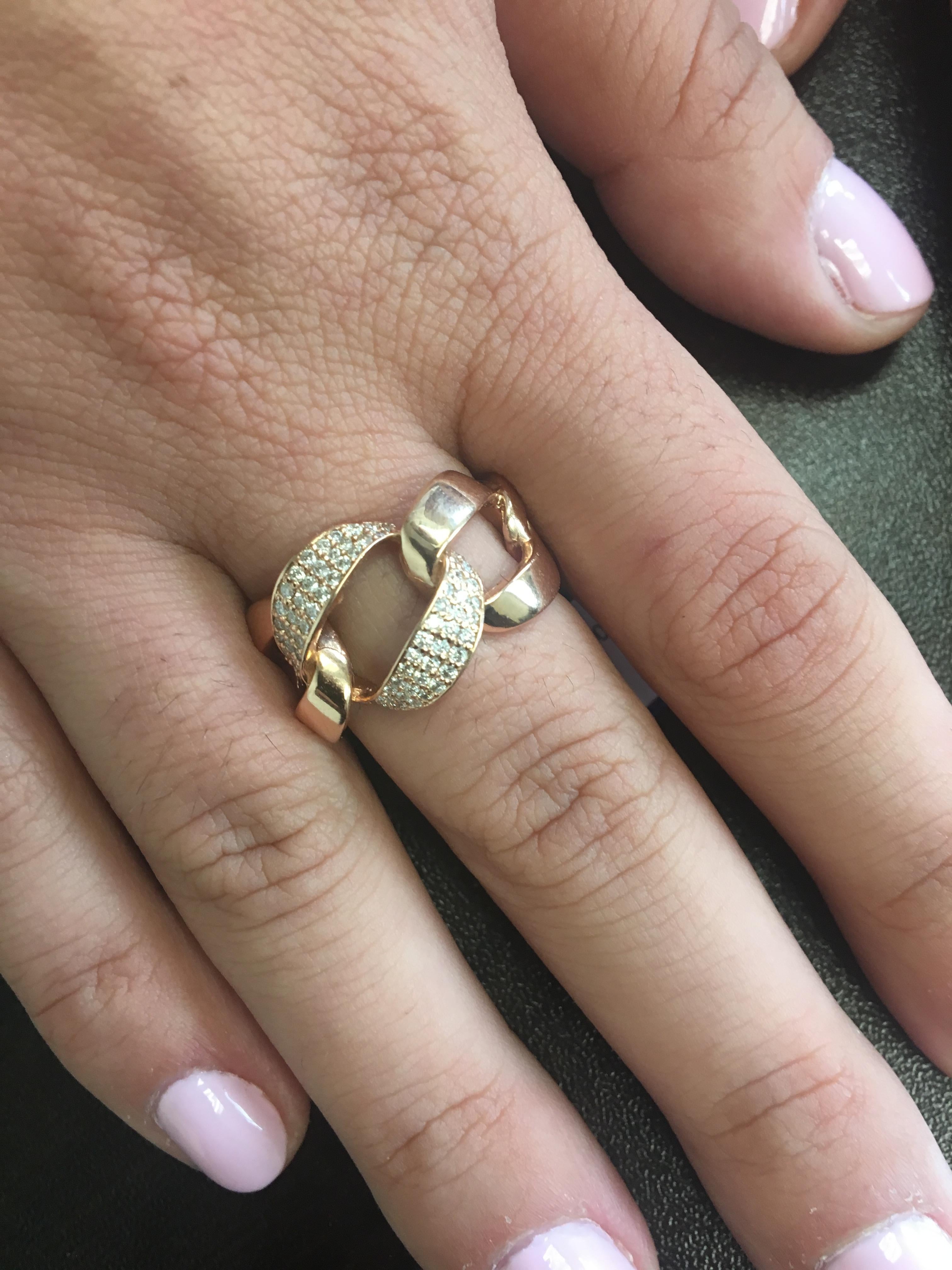 Modern Rose Gold Chain Ring For Sale