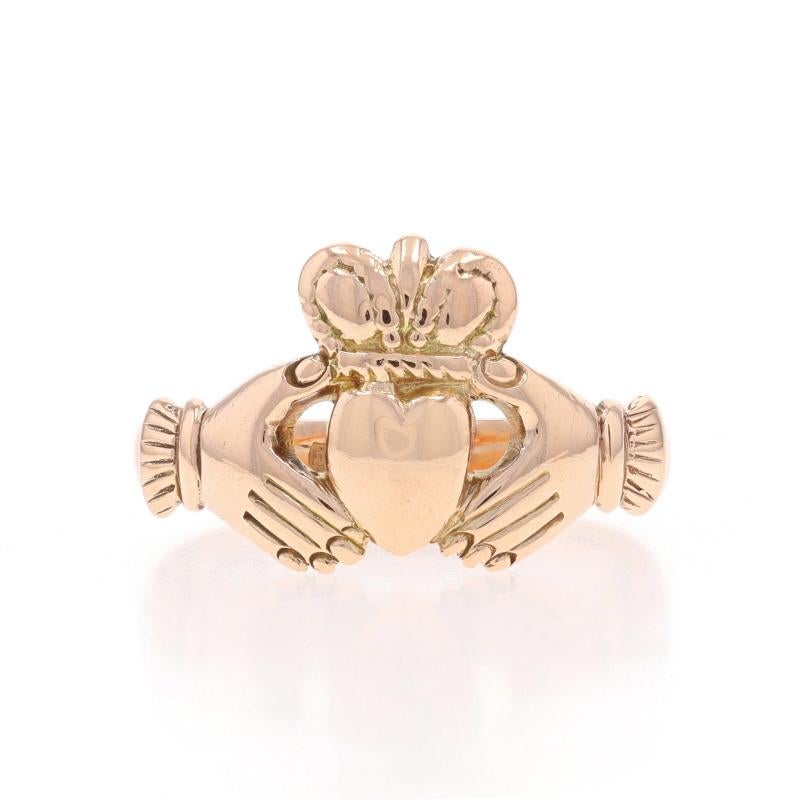 Size: 8
Sizing Fee: Up 3 sizes for $35 or Down 3 sizes for $35

Metal Content: 9k Rose Gold

Style: Claddagh
Theme: Friendship Love Marriage

Measurements

Face Height (north to south): 1/2