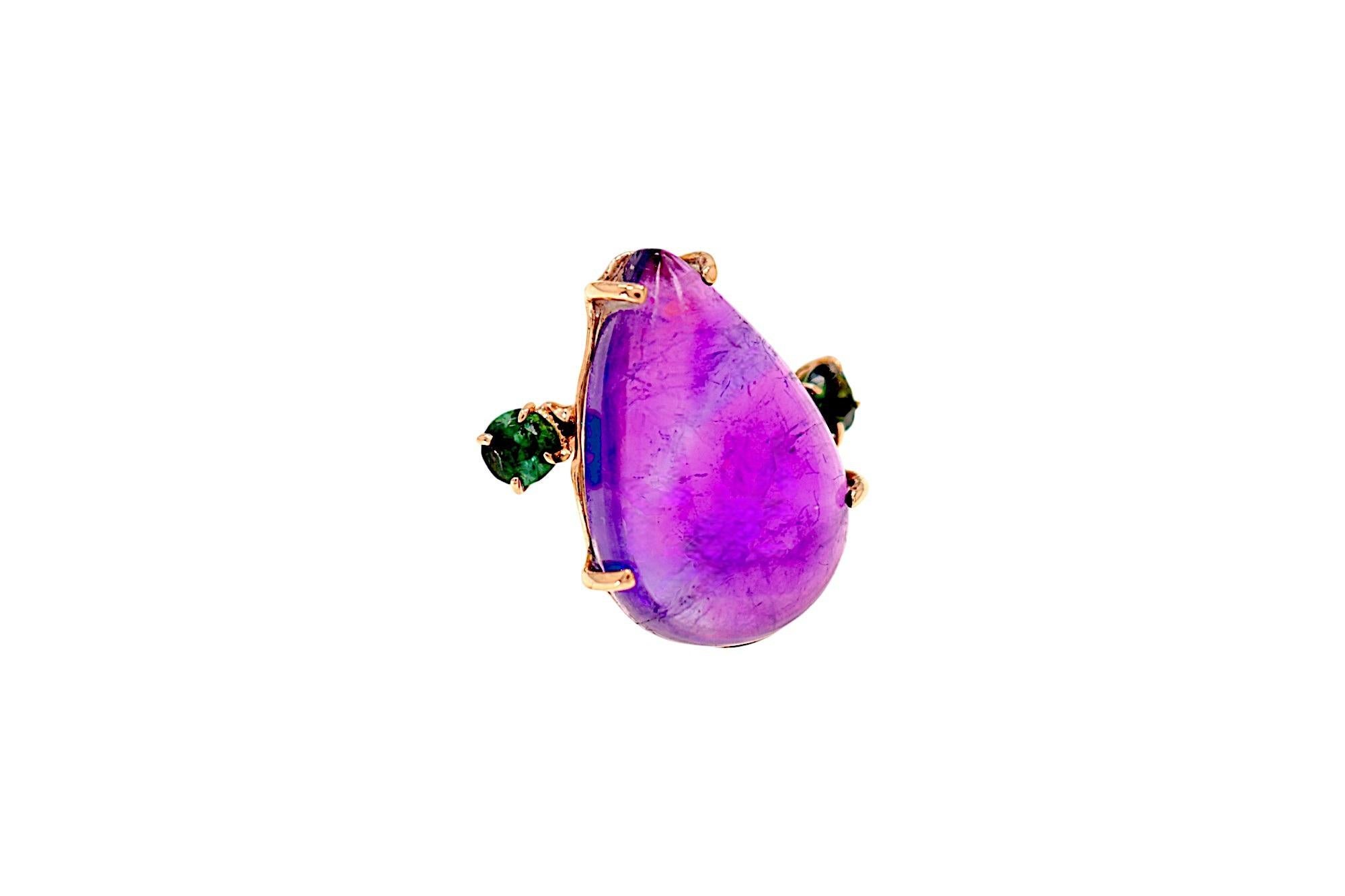 Anillo de cóctel de oro rosa Gota de amatista morada Turmalina verde Botta gioielli Cabujón en venta