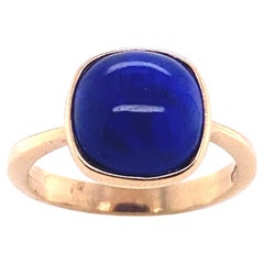 Rose Gold Cocktail Ring with a Cabochon Lapis Lazuli