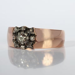 Rose Gold Cuff Bracelet with Rose-Cut Diamond Medalian