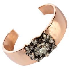 Rose Gold Cuff Bracelet with Rose-Cut Diamond Medalian