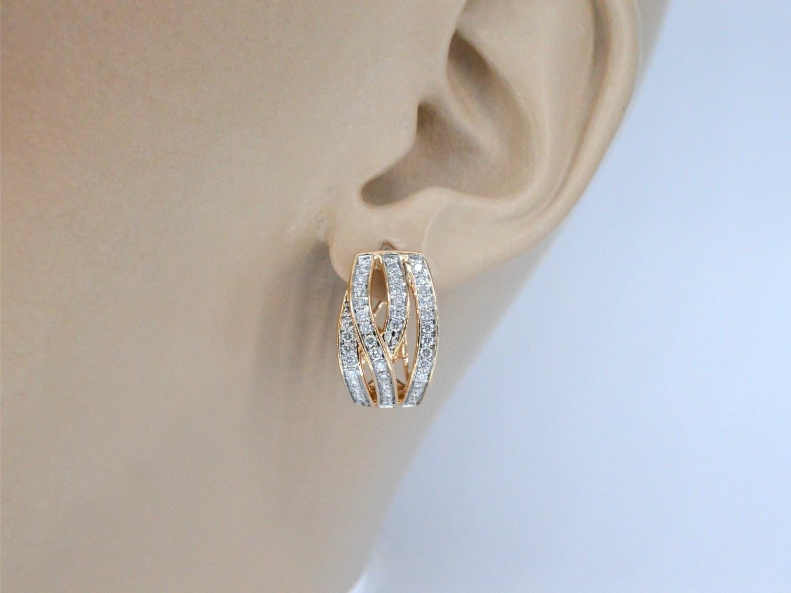 Contemporary Rose Gold Design Earrings with Brilliant Diamonds For Sale