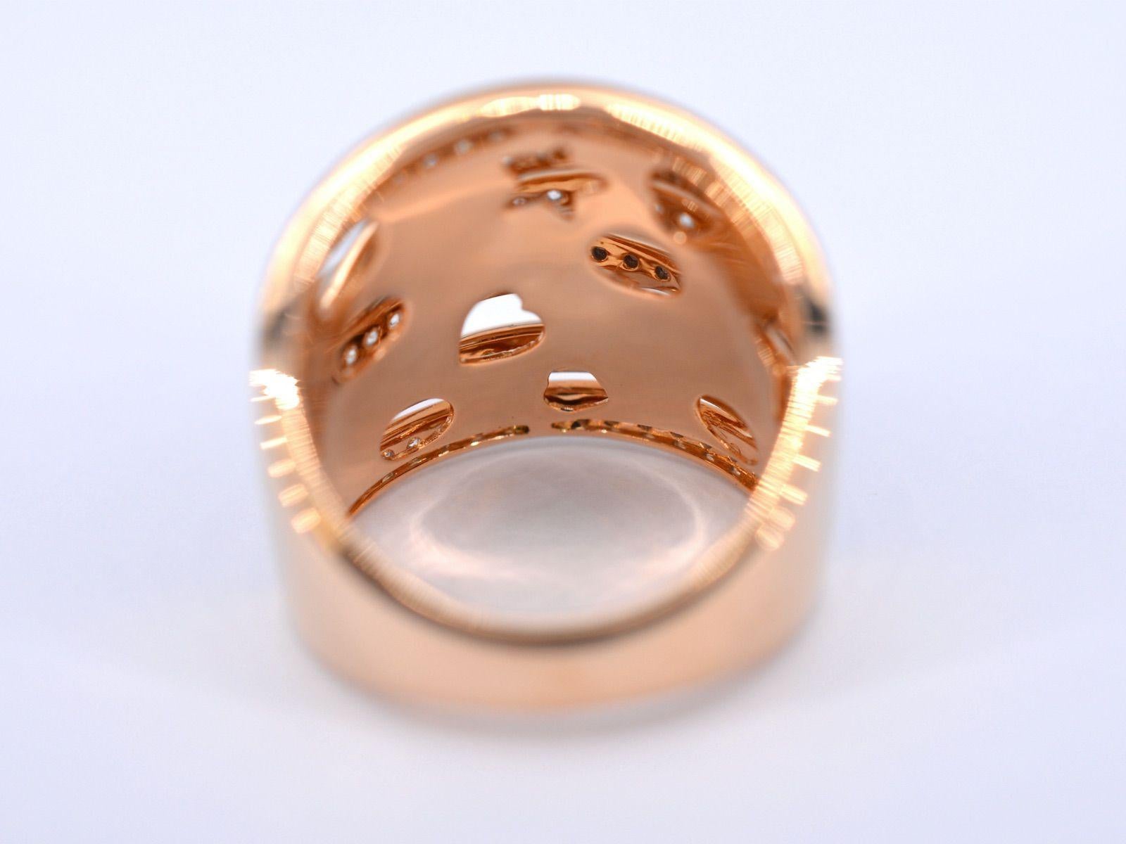 Rose Gold Design Ring with Brilliant Diamonds For Sale 1