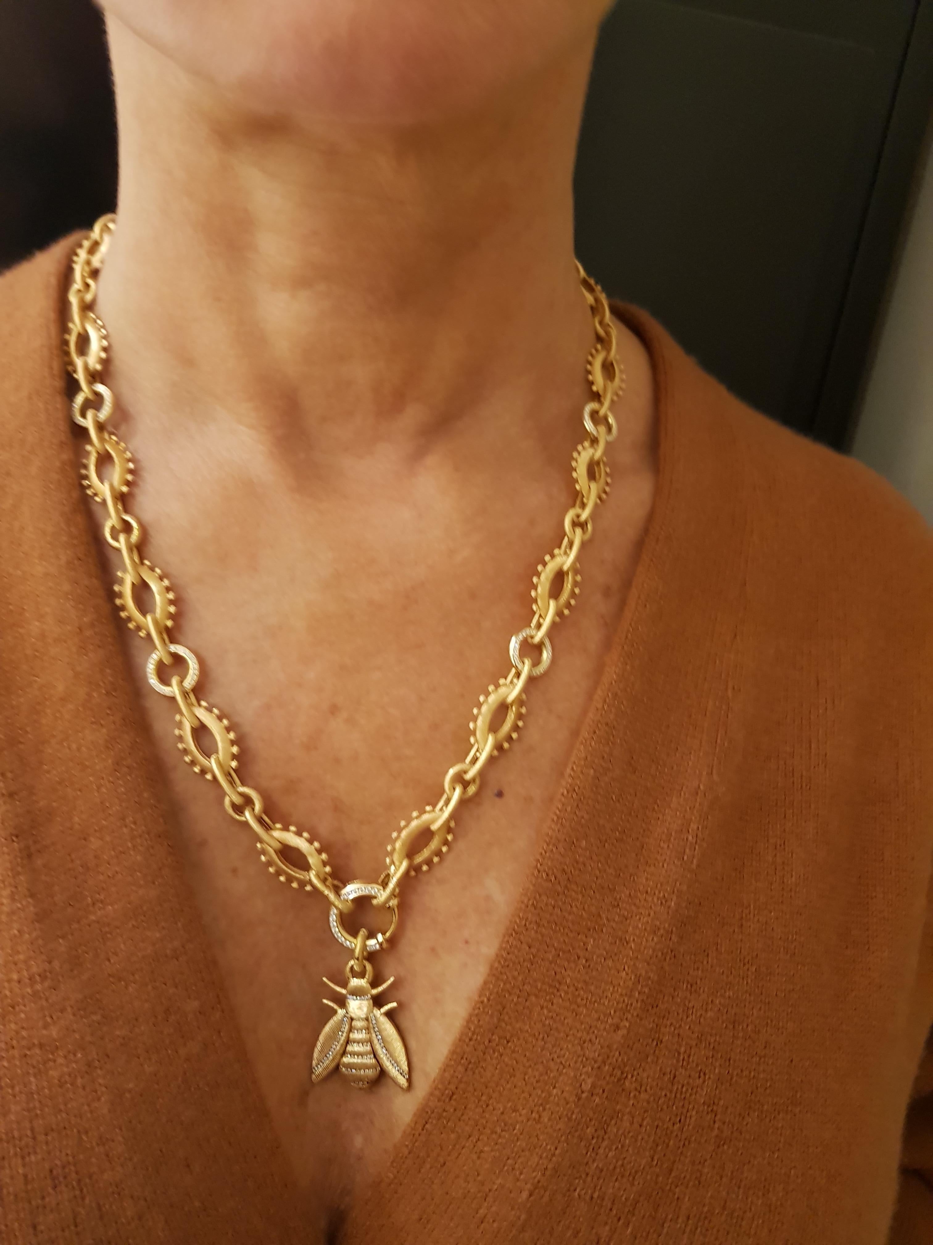 Contemporary Rose Gold Diamond Bee Chain Necklaces For Sale
