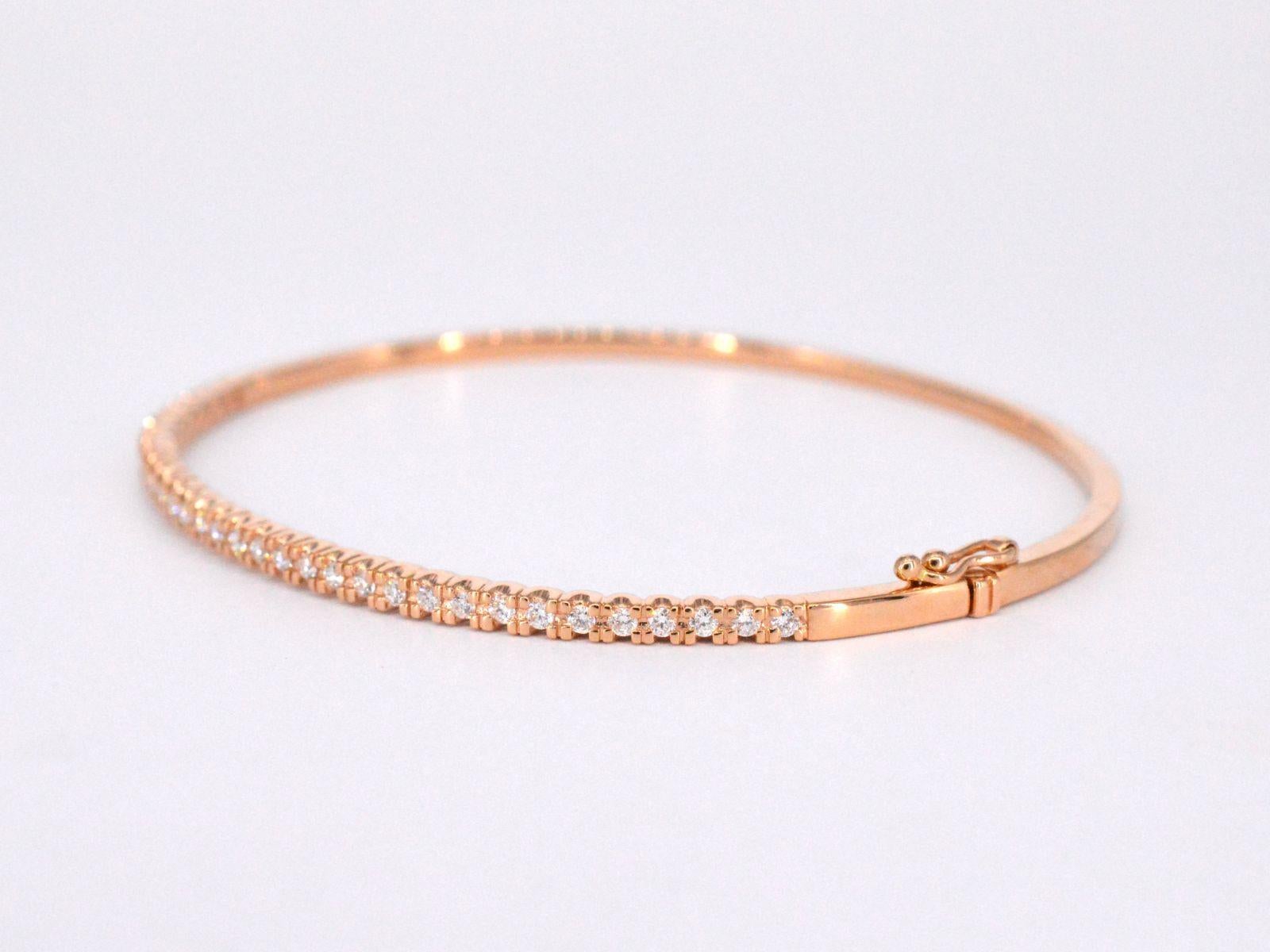 Contemporain Bracelet en or rose et diamants en vente