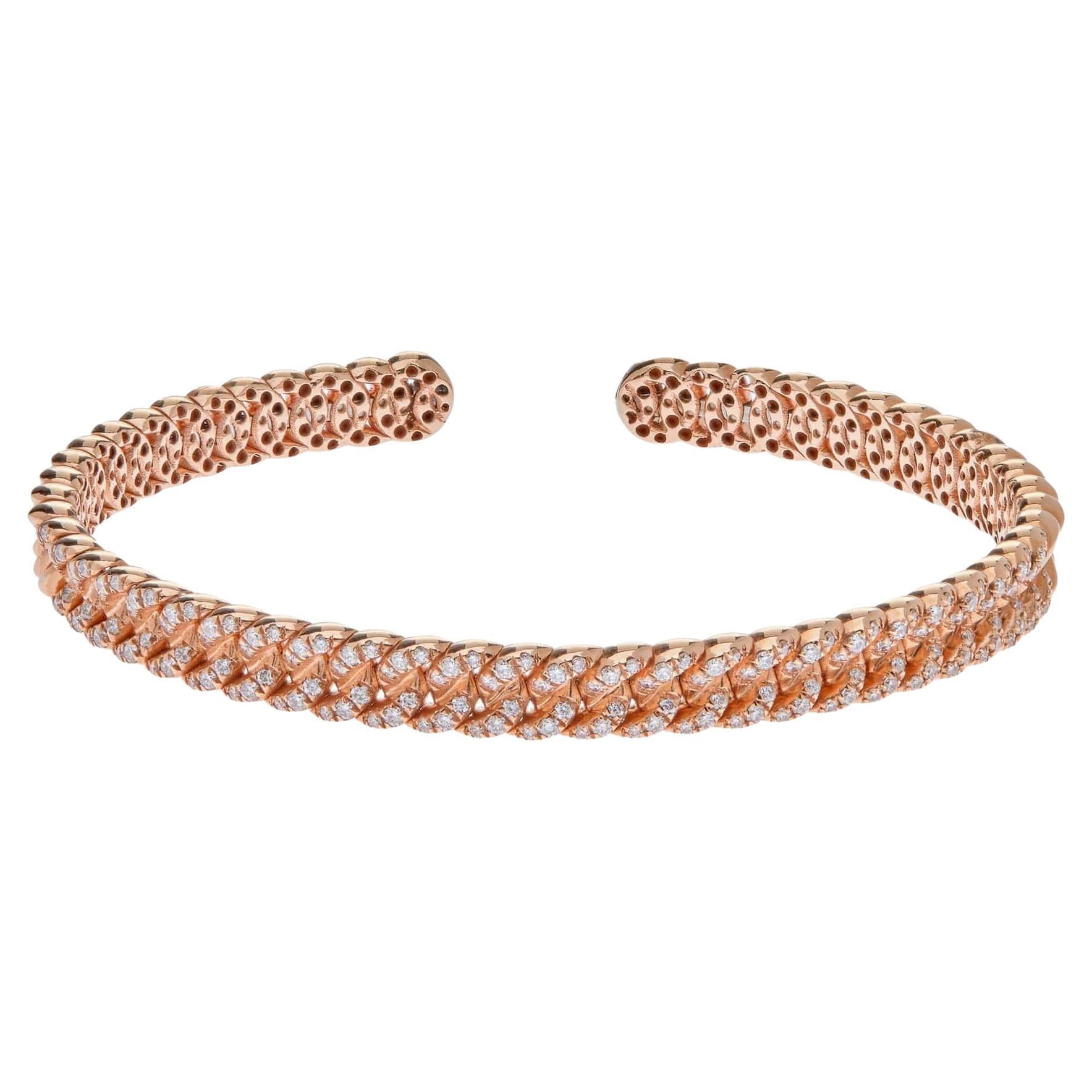 Manchette à maillons cubains en or rose et diamants en vente