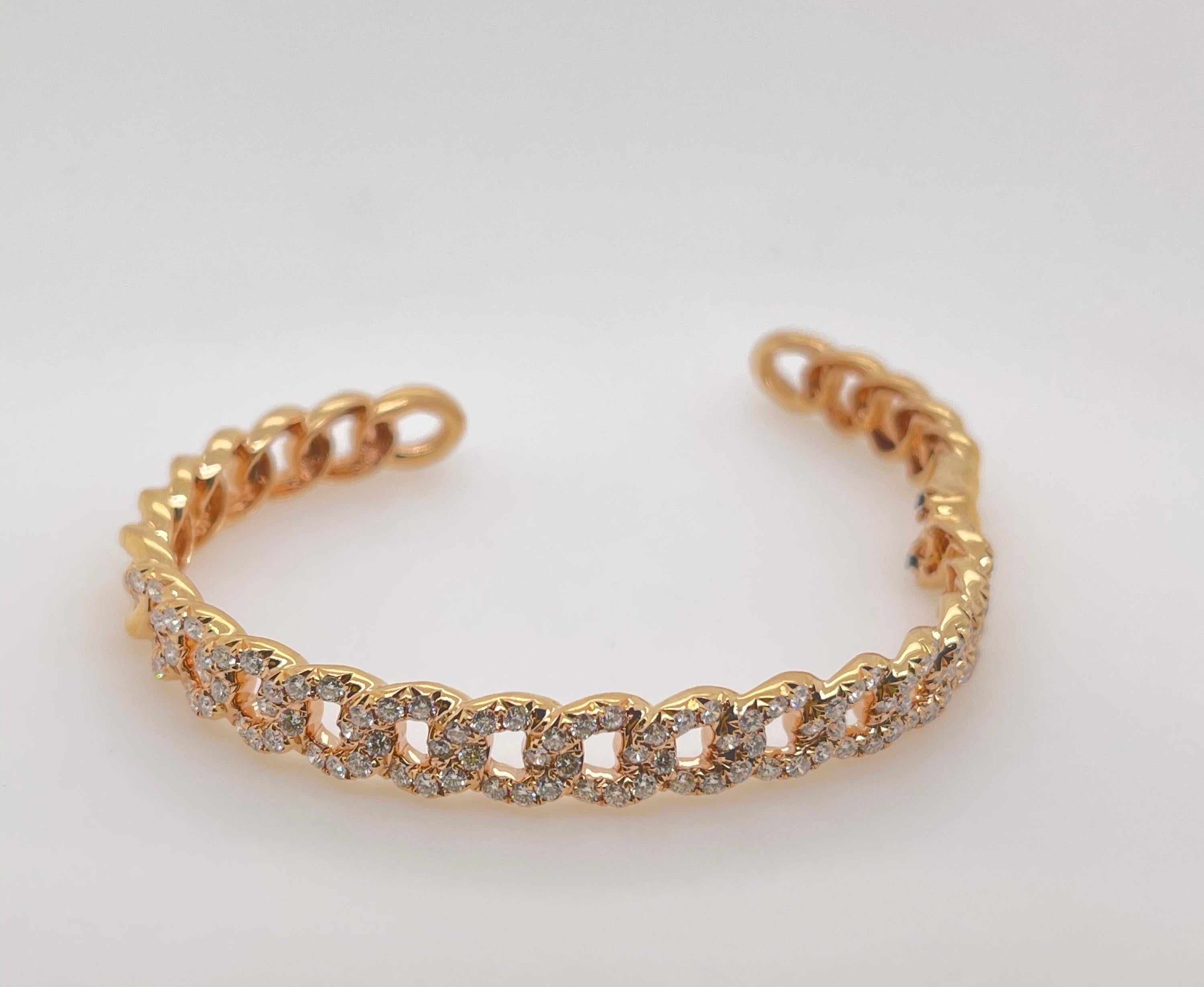Rose Gold Diamond Link Cuff In New Condition For Sale In Toronto, CA
