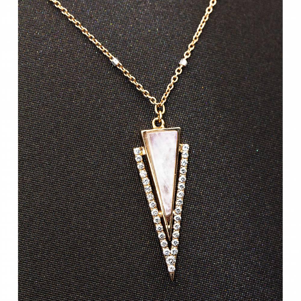 Rose Gold, Diamonds and Mother-of-Pearl LANZA Necklace For Sale 2