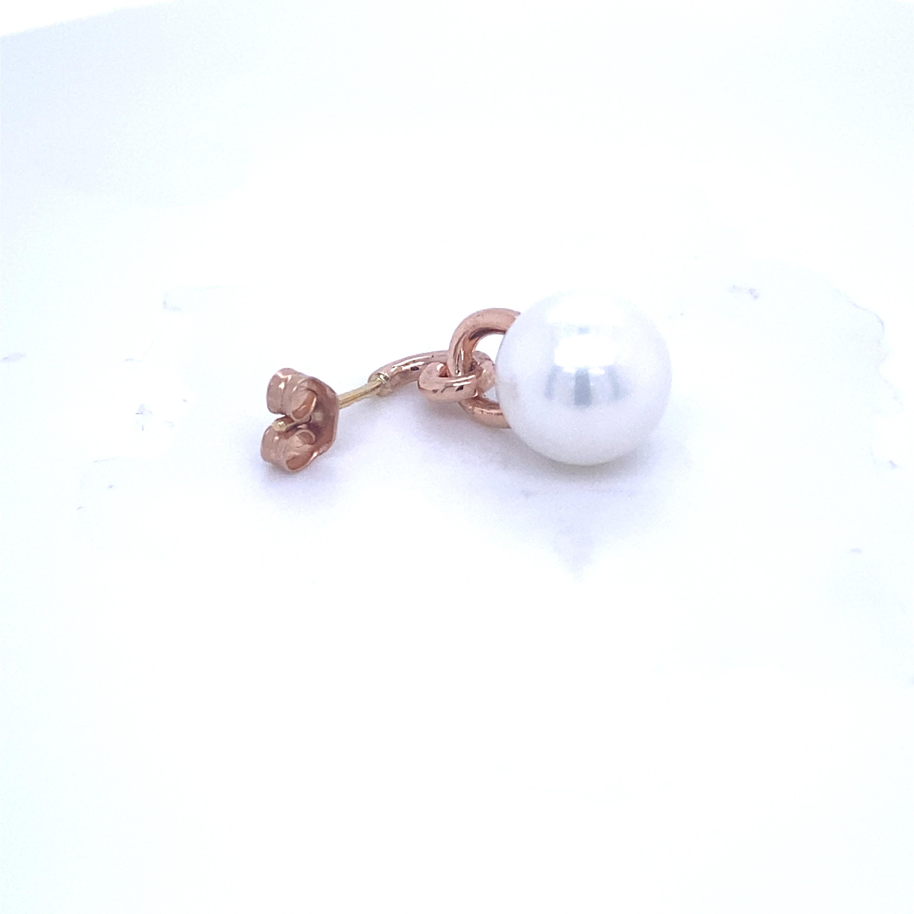 Rose Gold Earrings with Pearl and Diamonds 0.17 Carat In New Condition In Vannes, FR