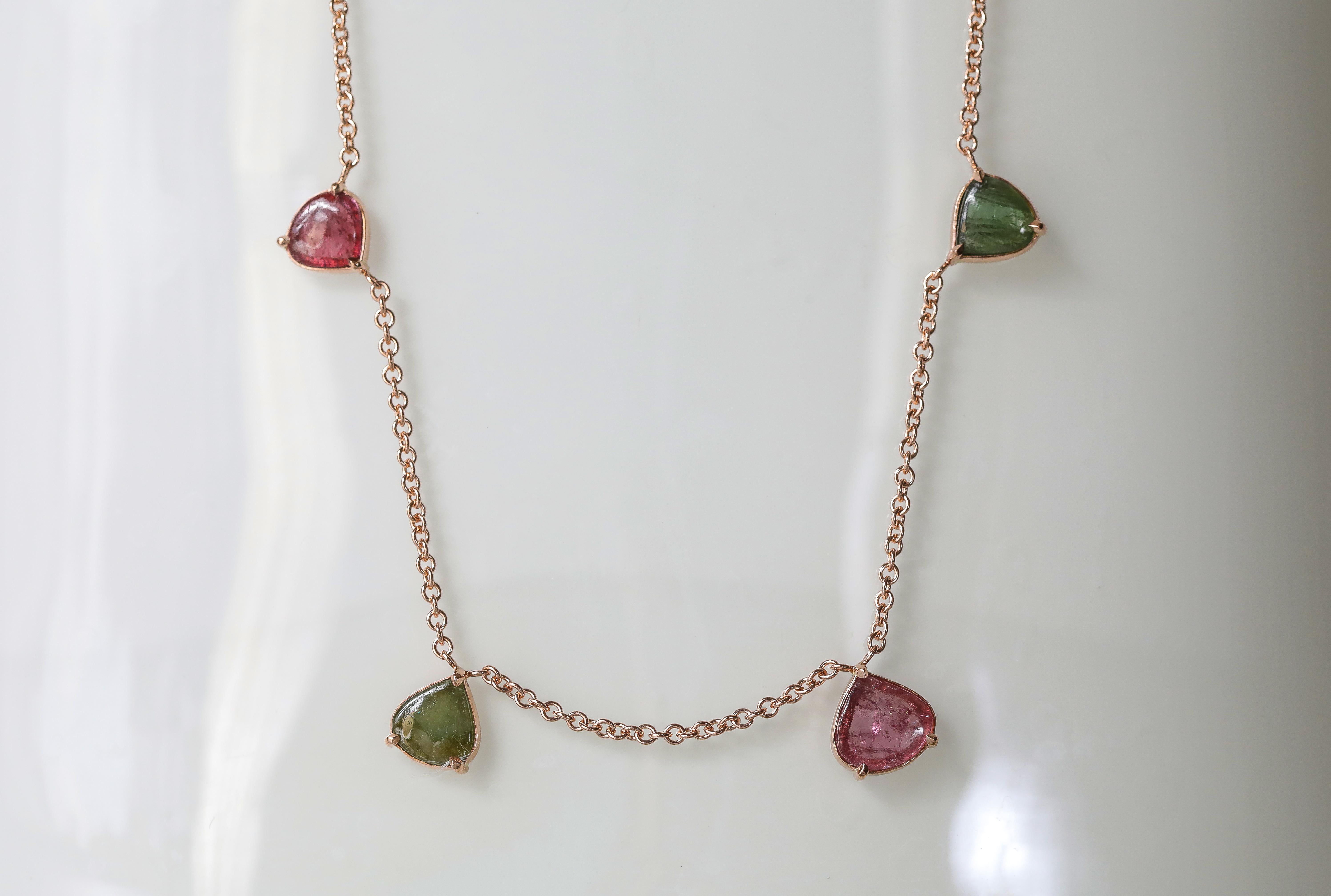 Rose Gold Four Tourmaline Green and Pink Drop Cabochon Chain Chocker Necklace In New Condition For Sale In London, GB
