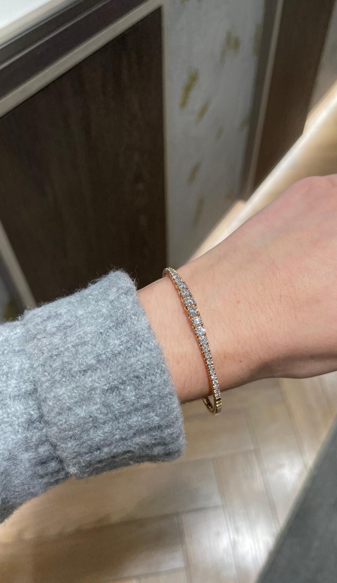 Contemporain Bracelet à diamants gradués en or rose en vente