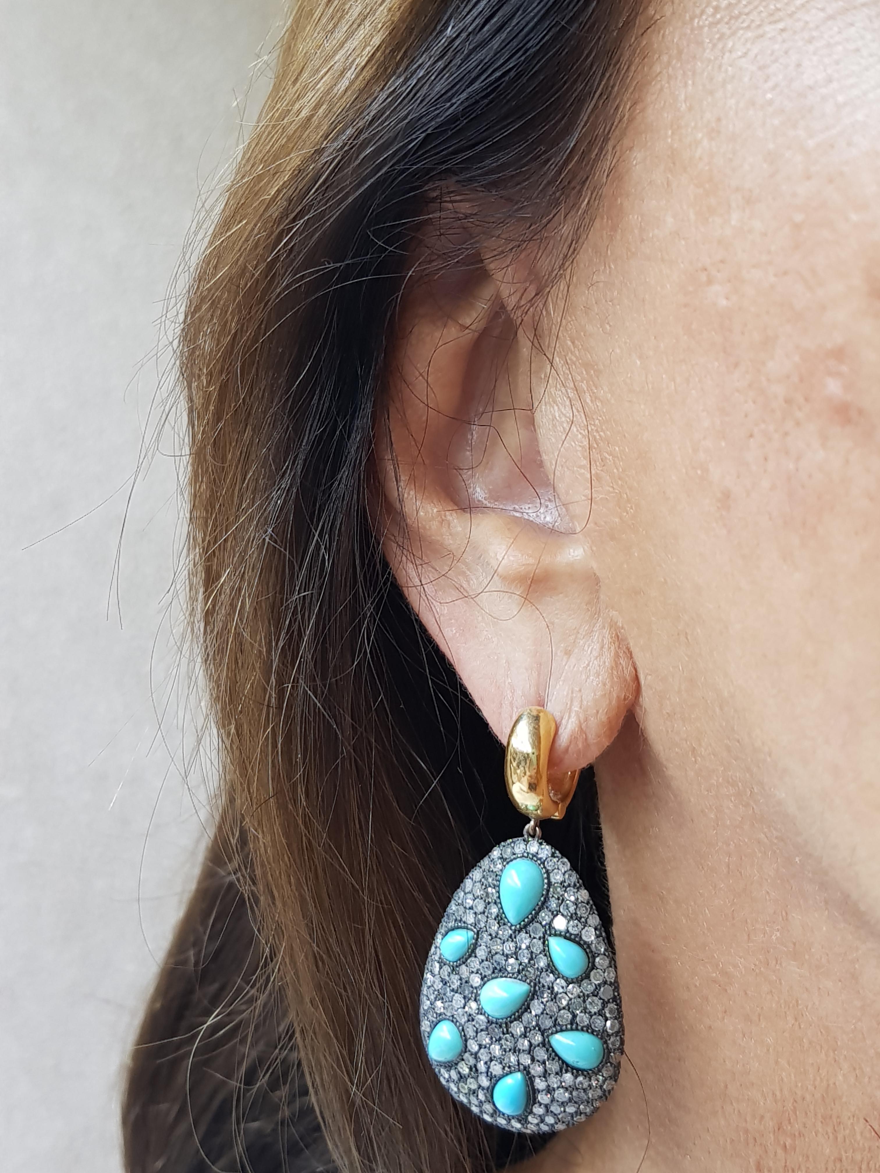 Women's Rose Gold Icy Diamond Turquoise Earring For Sale