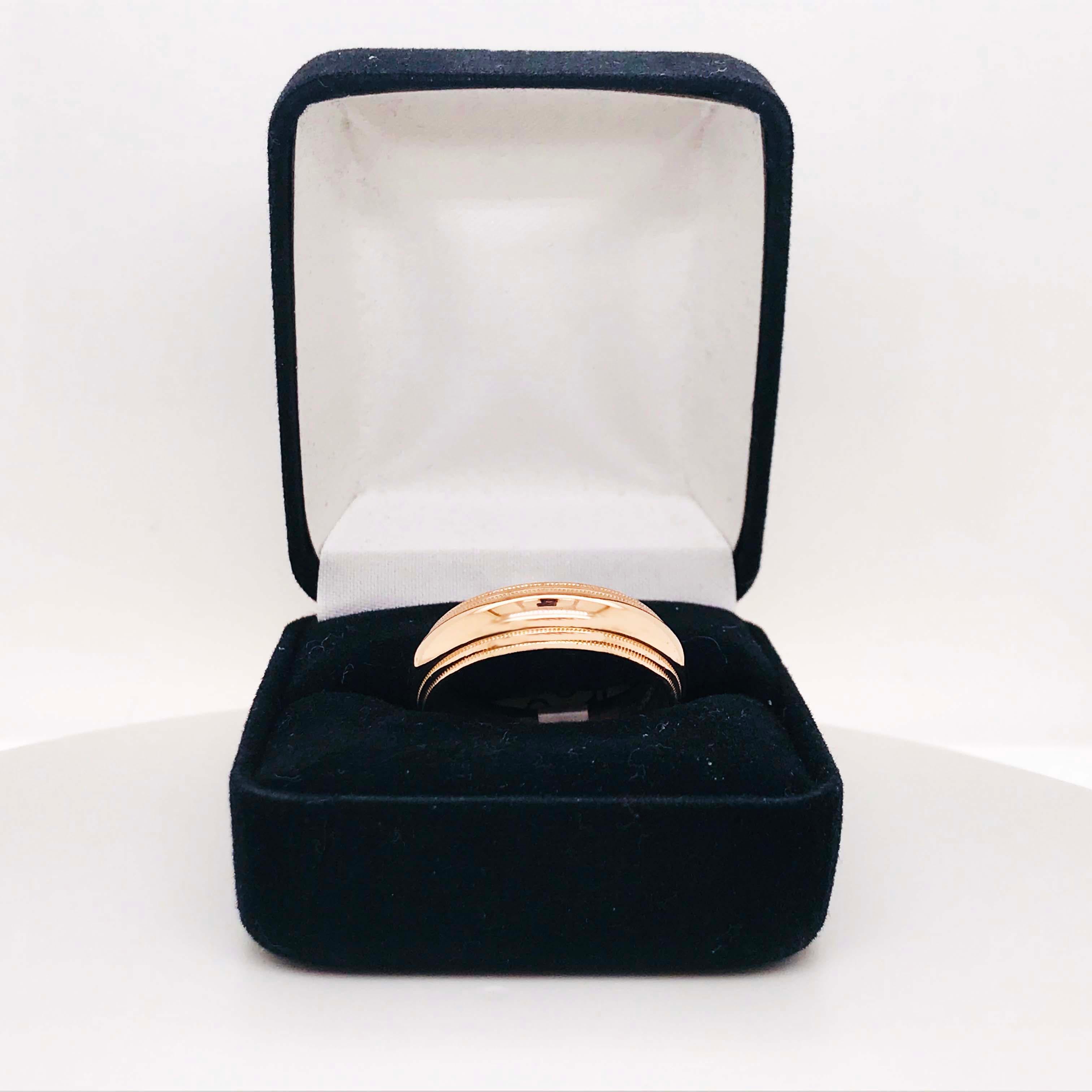 Moderne Alliance pour homme en or rose, large anneau demi-rond en or rose 14 carats en vente