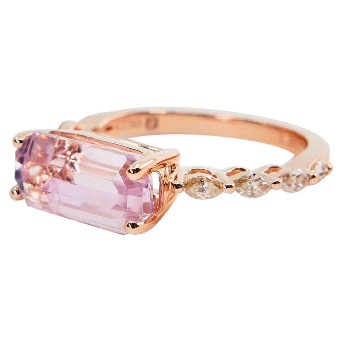 Taille émeraude Bague cocktail en or rose, kunzite rose pâle modifiée de 3,26 carats et diamants en vente