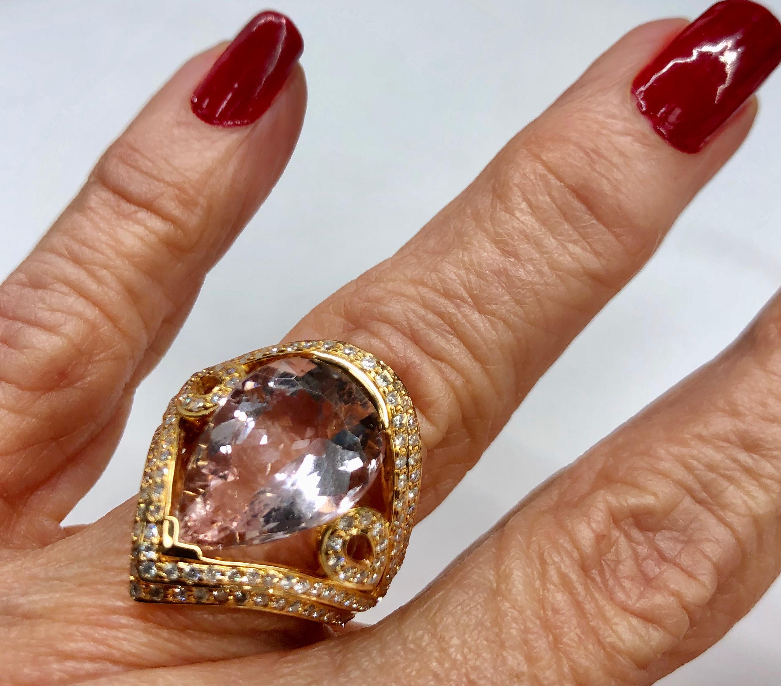8.30 Carat Morganite and Diamond Ring in 18K Rose Gold In Good Condition In Houston, TX