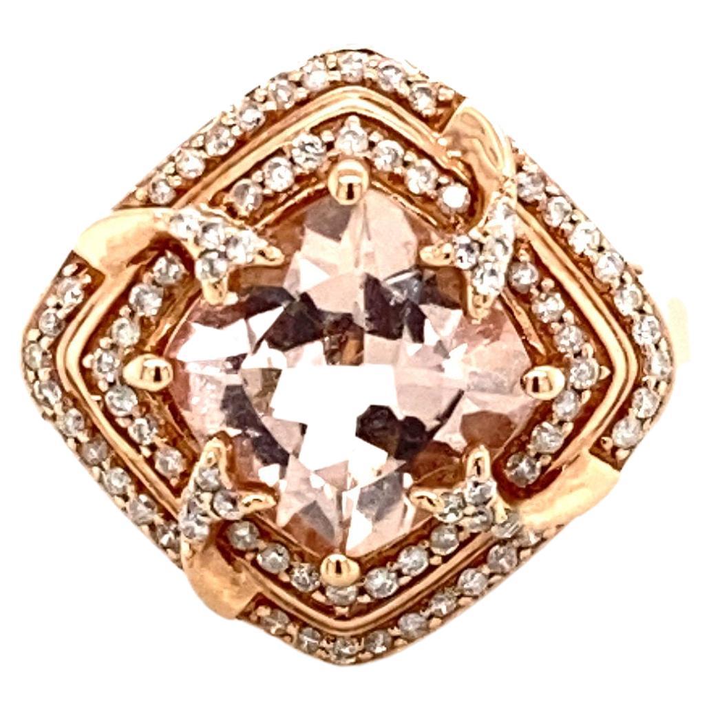Bague luxueuse en or rose avec Morganite naturelle taille coussin de 2,89 carats et diamants