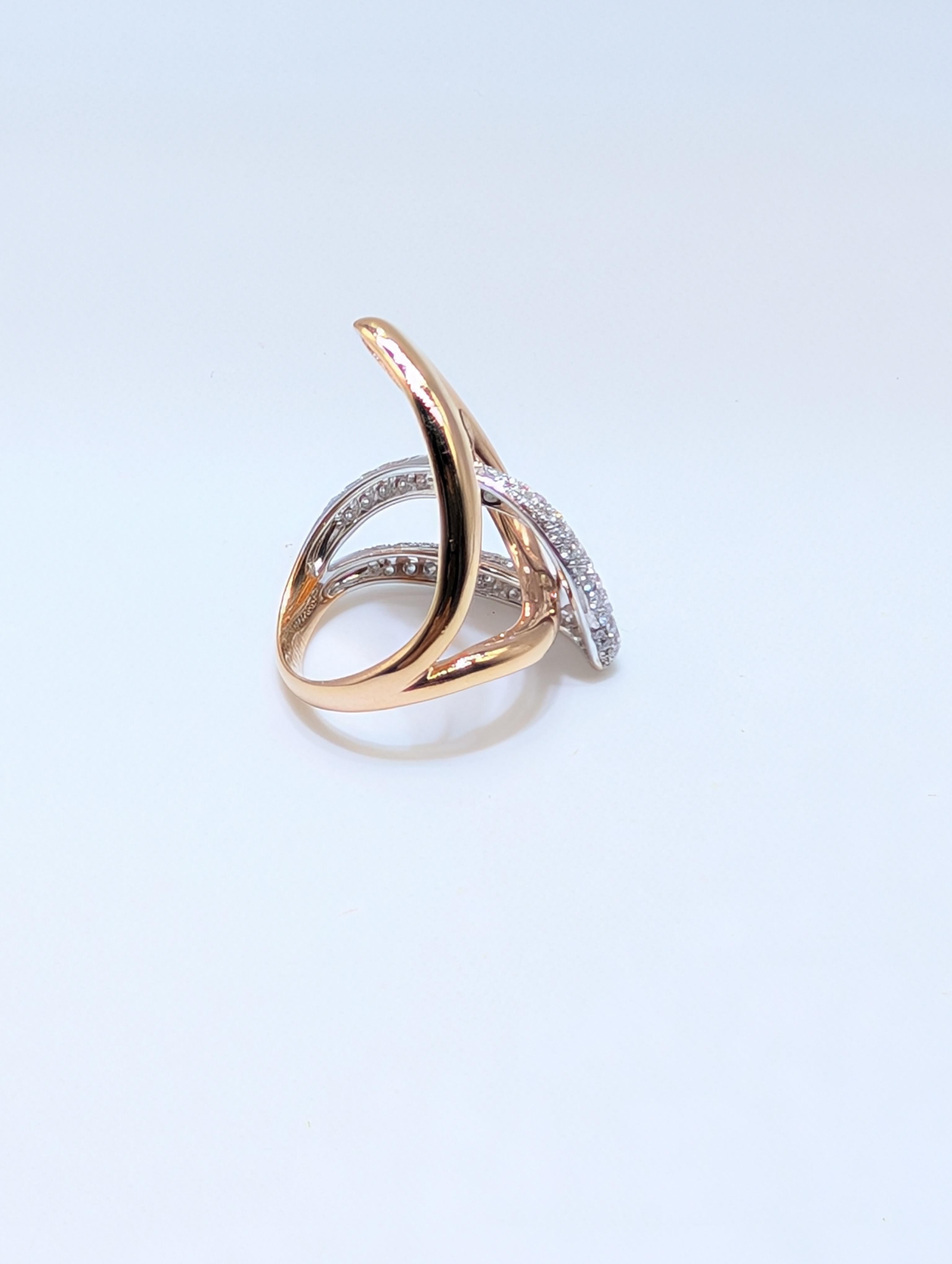 Round Cut Rose Gold Pave Set Diamond Cocktail Fashion Ring For Sale