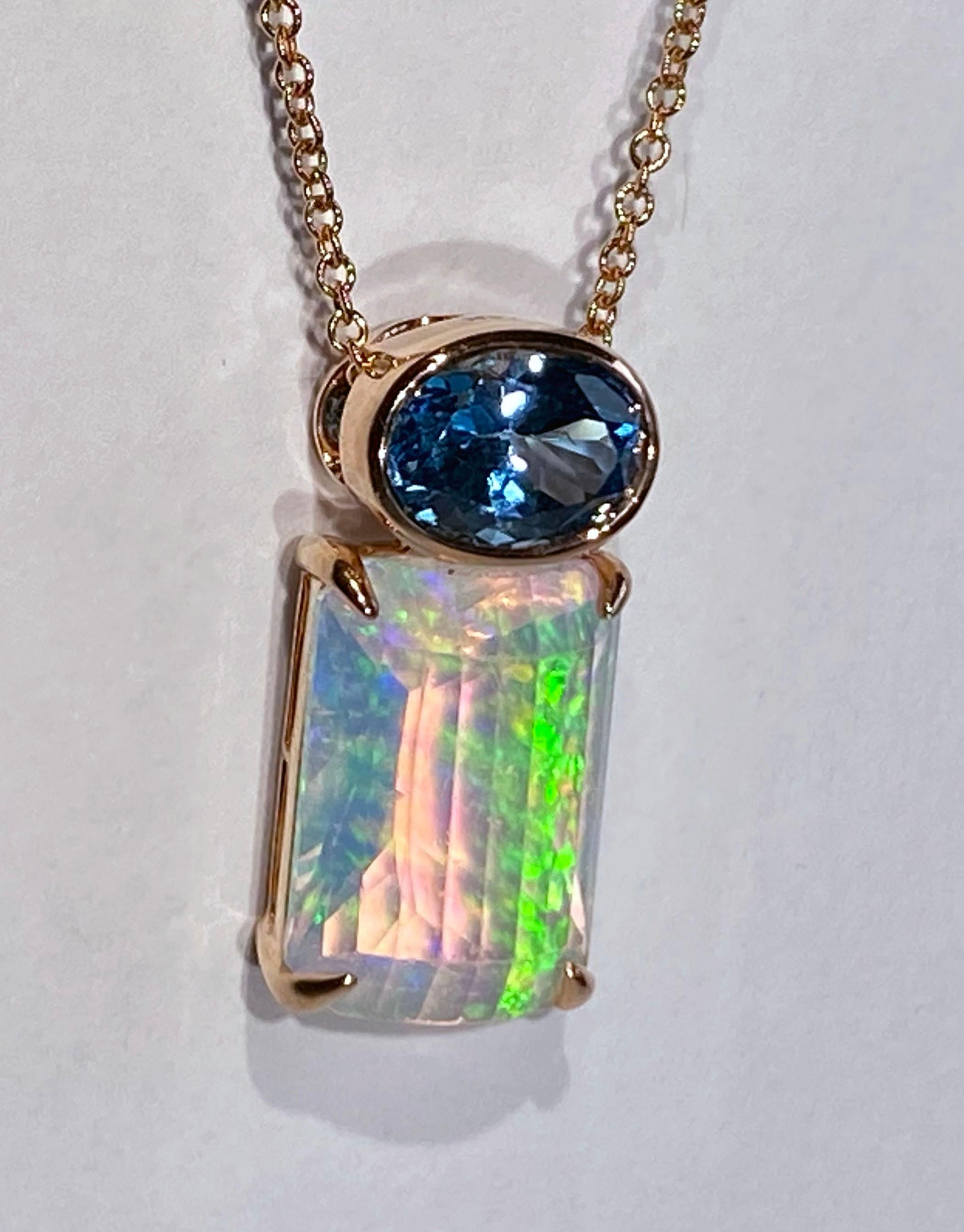 A 14kt Rose Gold Pendant set with Topaz and Opal For Sale 6