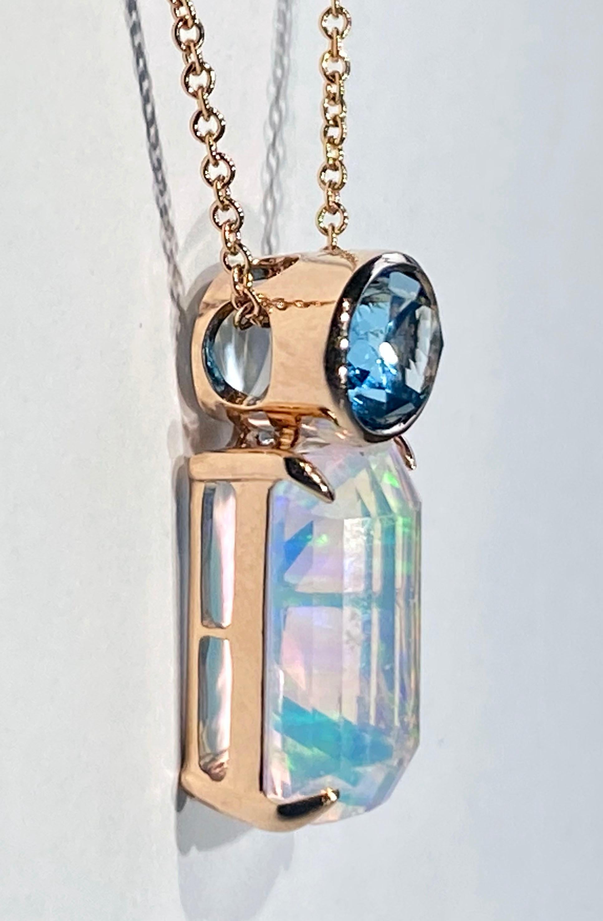 A 14kt Rose Gold Pendant set with Topaz and Opal For Sale 8
