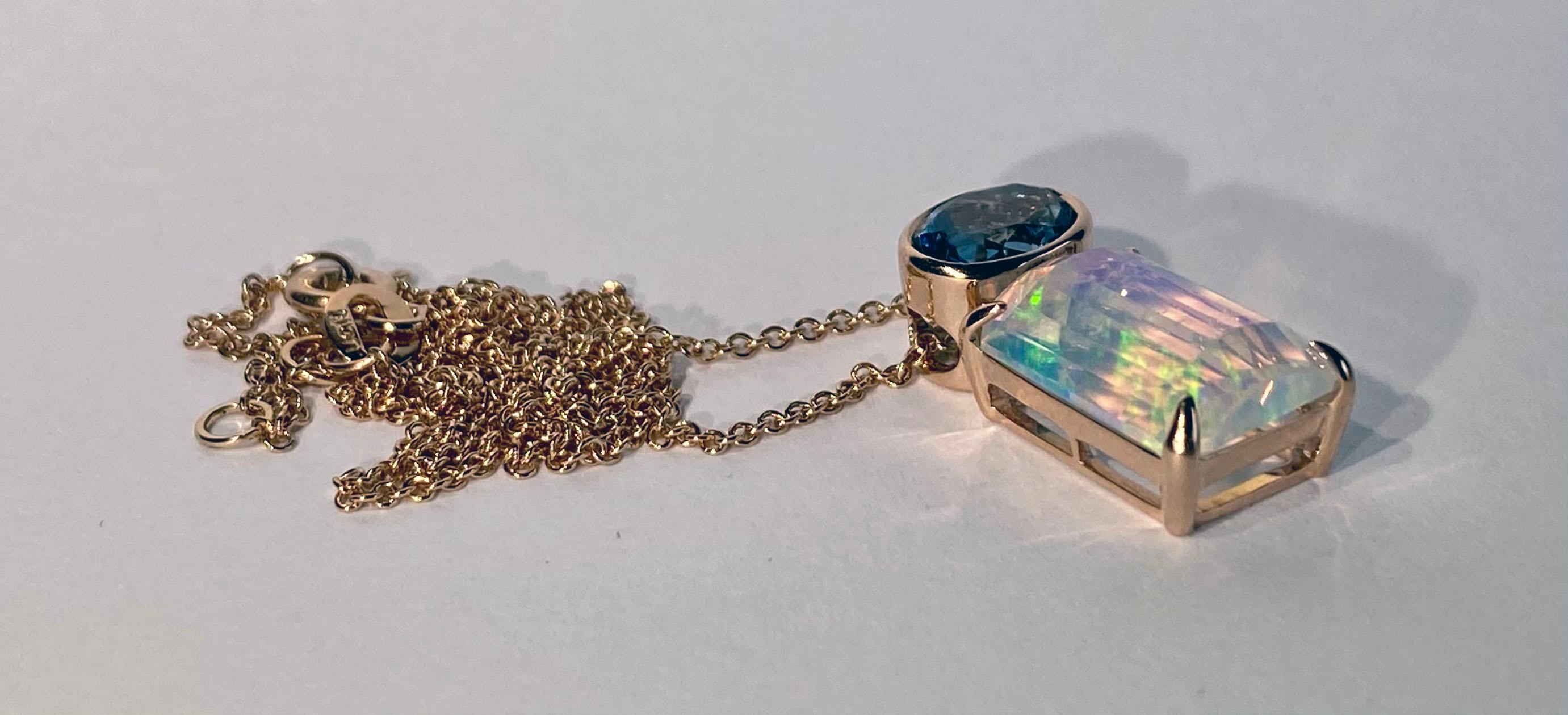 A 14kt Rose Gold Pendant set with Topaz and Opal For Sale 12