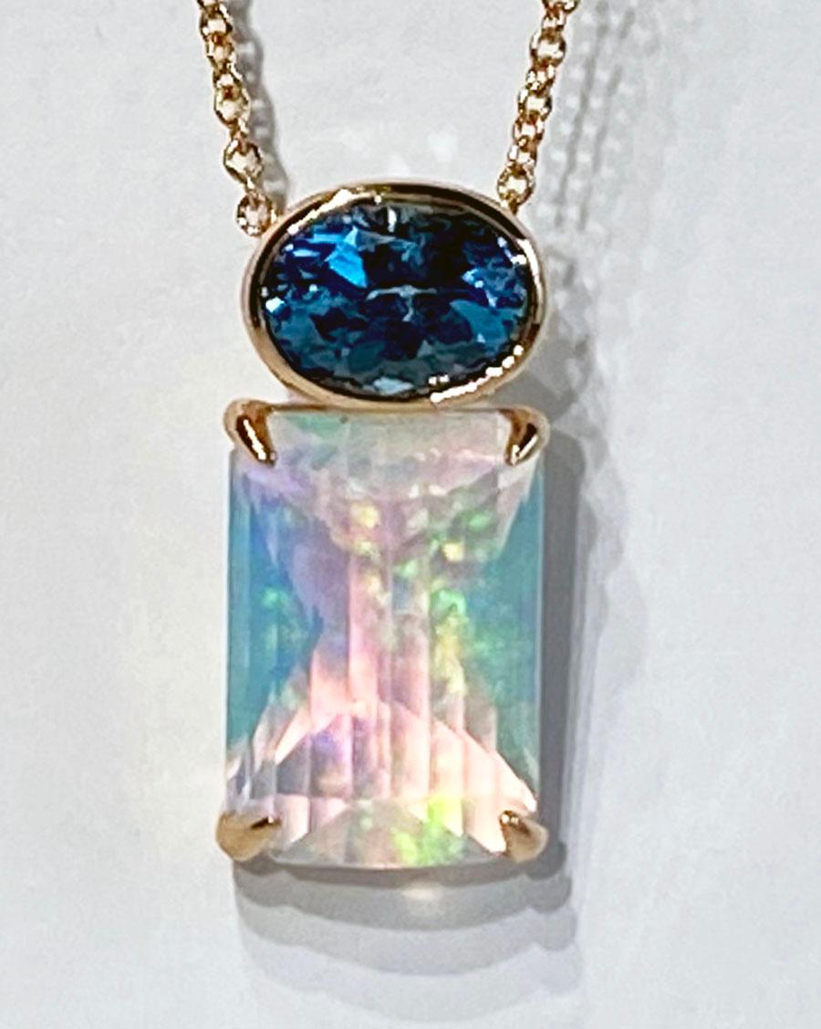 A 14kt Rose Gold Pendant set with Topaz and Opal For Sale 2
