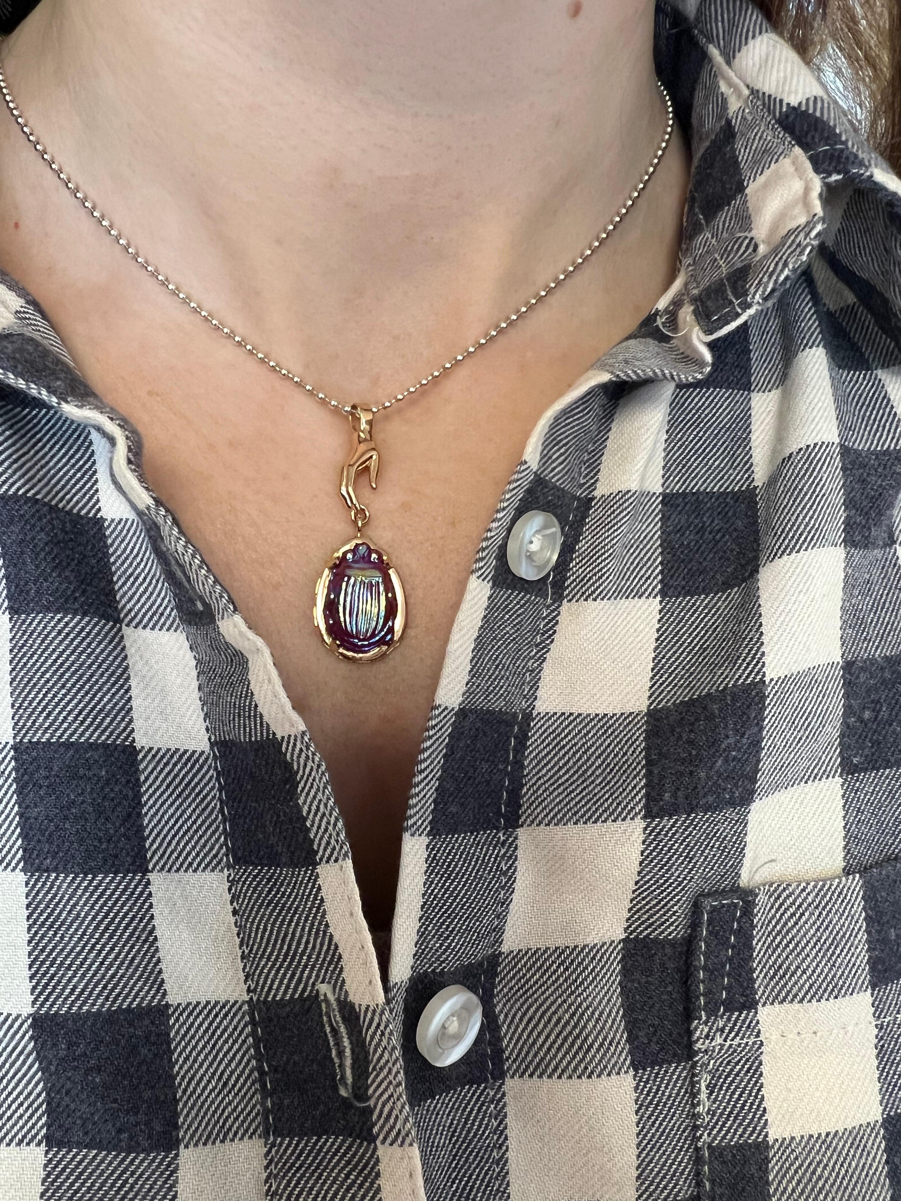 Rose Gold Pendant with a Vintage Red Iridescent Tiffany Glass Scarab Hand Bail For Sale 3