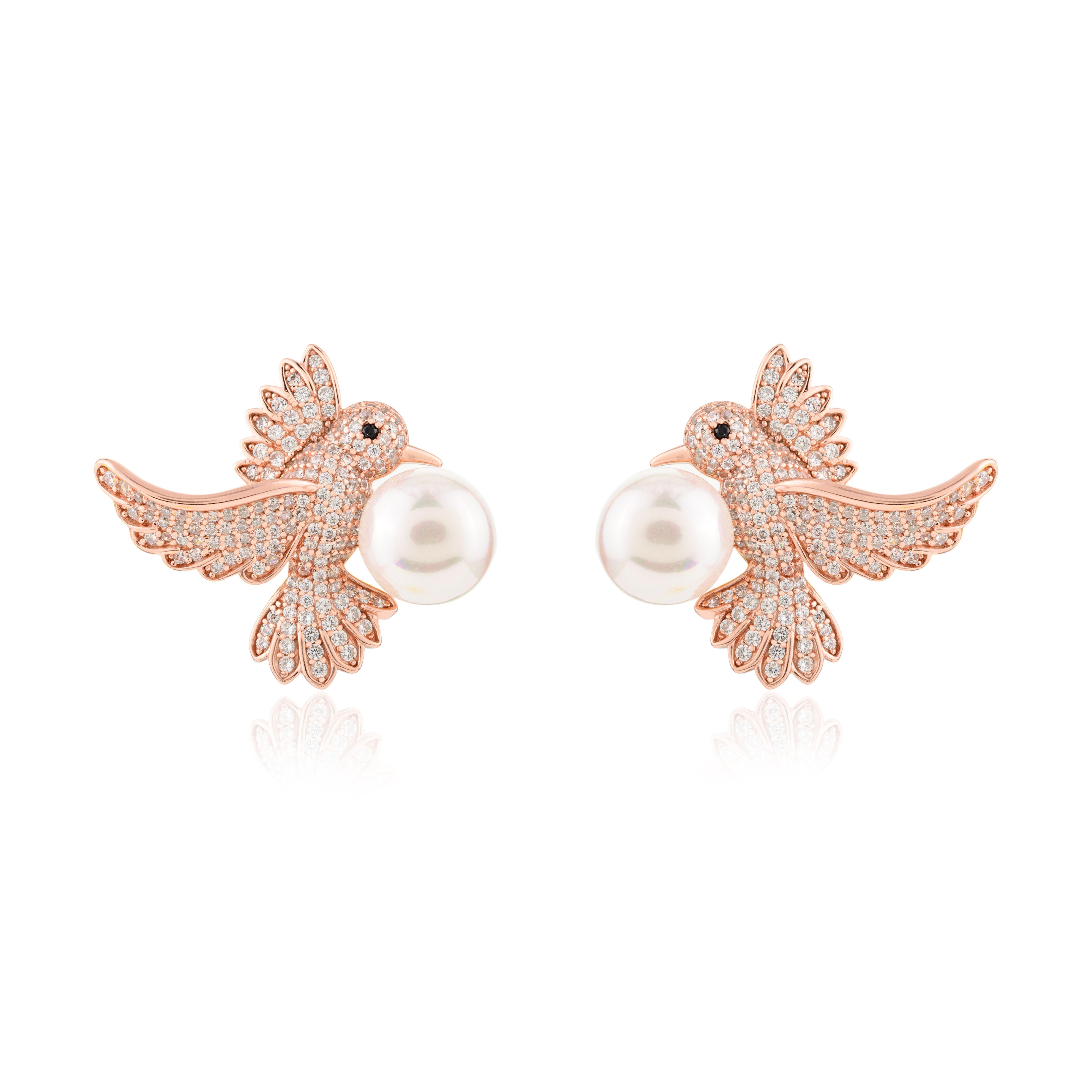 Rose Gold Plated 925 Silver Pave Zircon Hummingbird Stud Earrings with Pearl For Sale 1