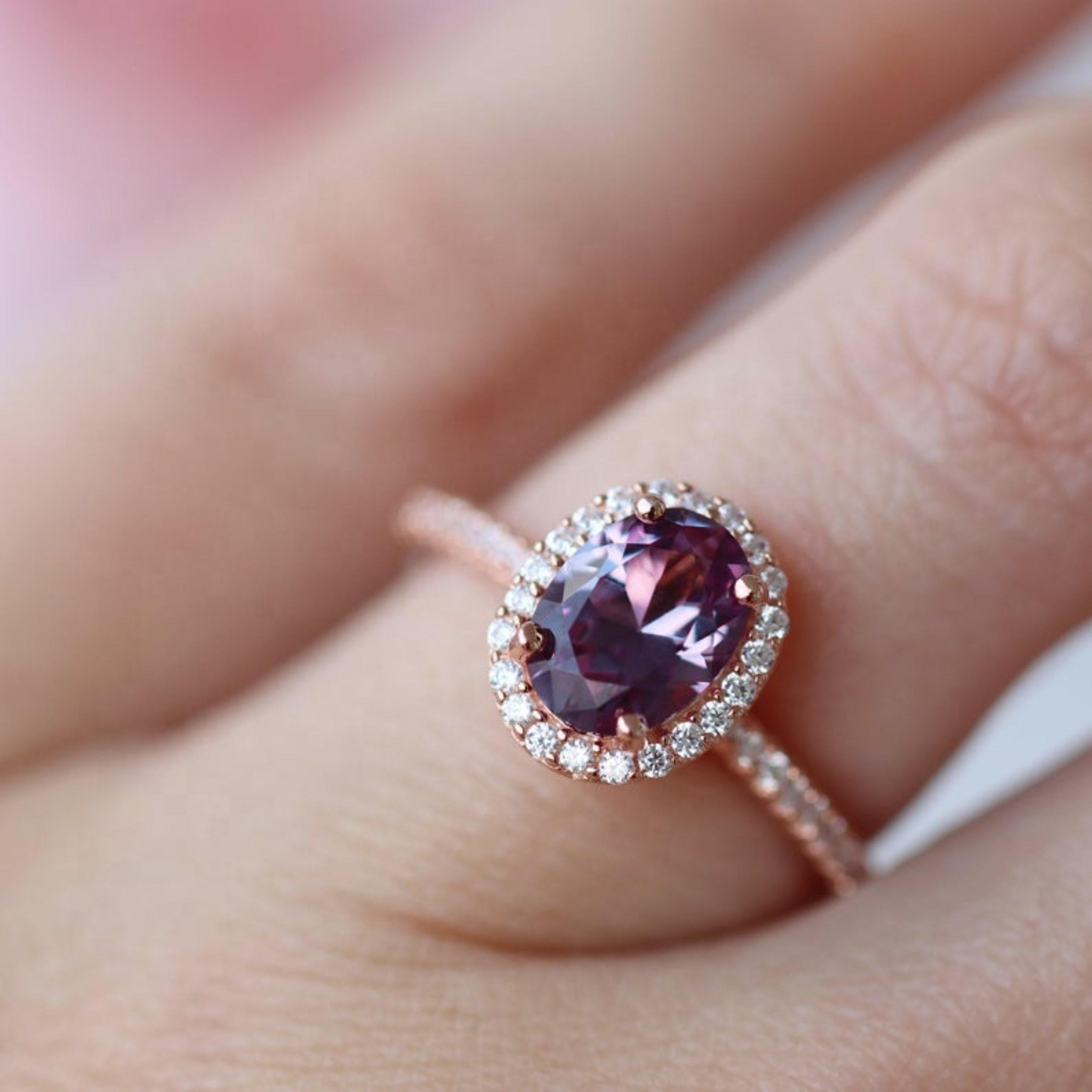 For Sale:  Oval Cut Alexandrite Bridal Wedding Ring, Art Deco Rose Gold Engagement Ring  2