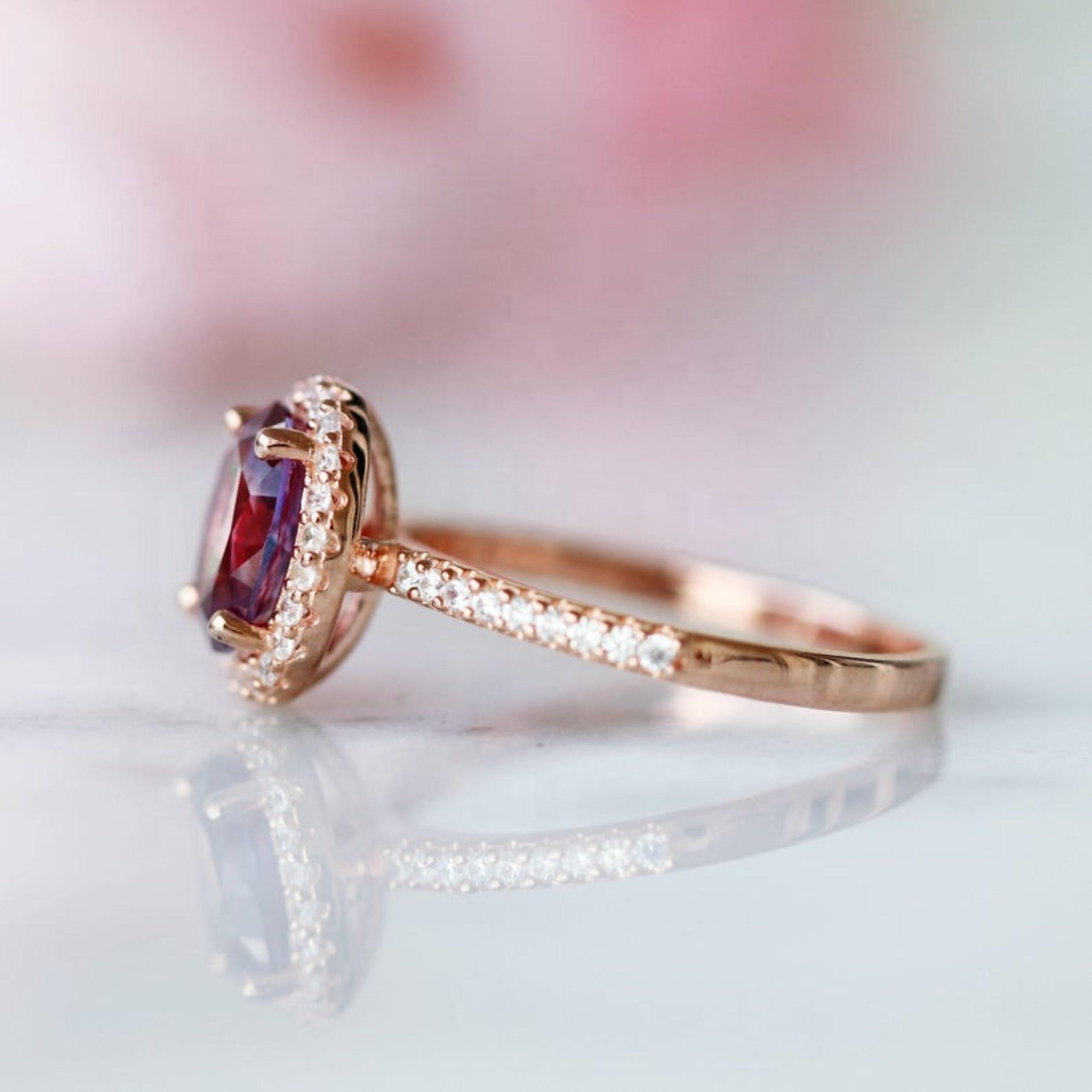 For Sale:  Oval Cut Alexandrite Bridal Wedding Ring, Art Deco Rose Gold Engagement Ring  3