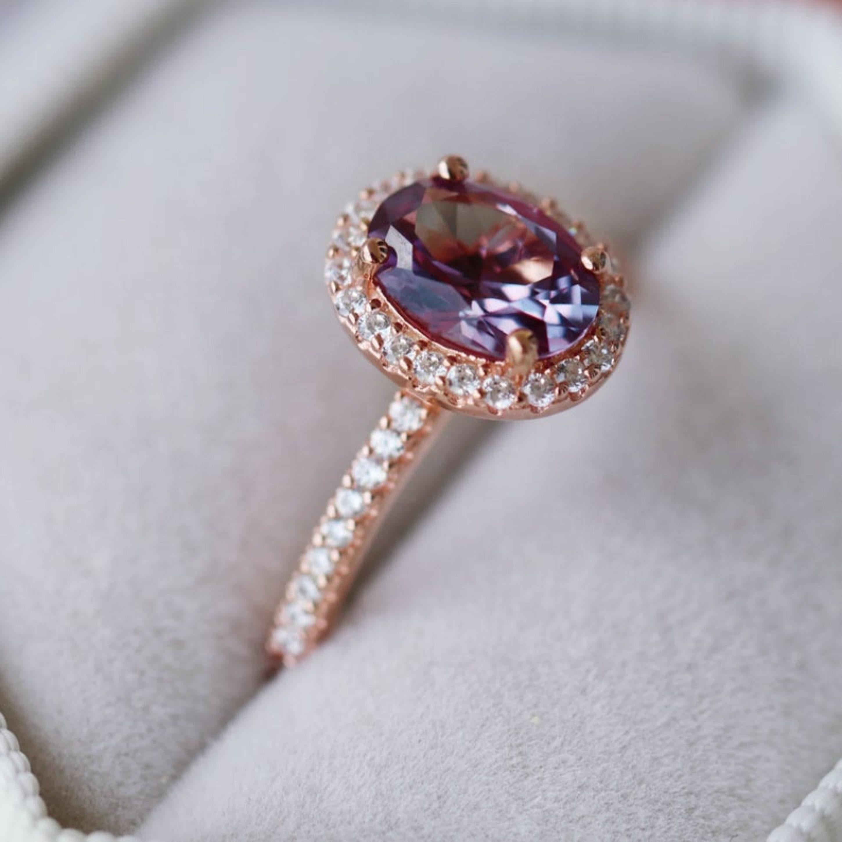 For Sale:  Oval Cut Alexandrite Bridal Wedding Ring, Art Deco Rose Gold Engagement Ring  4